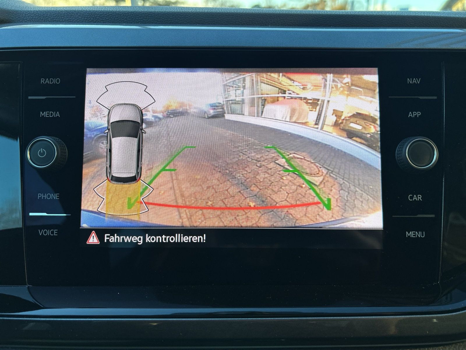 Volkswagen - Polo_24