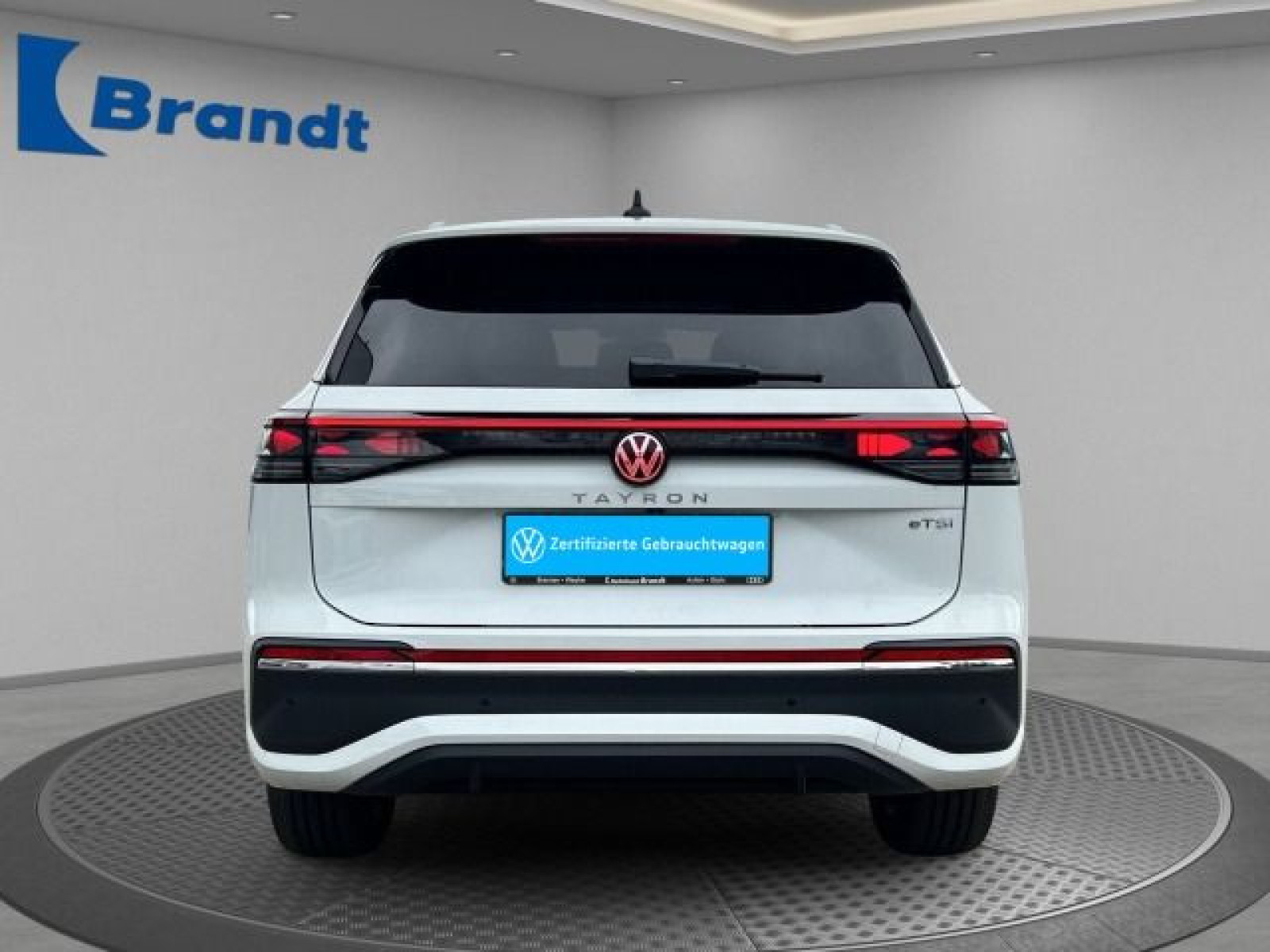 Volkswagen - Tayron_5