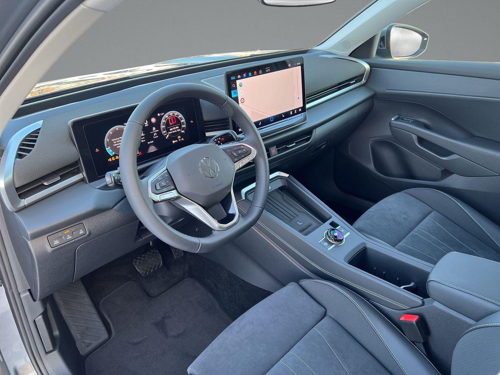 Volkswagen - T-Roc_7