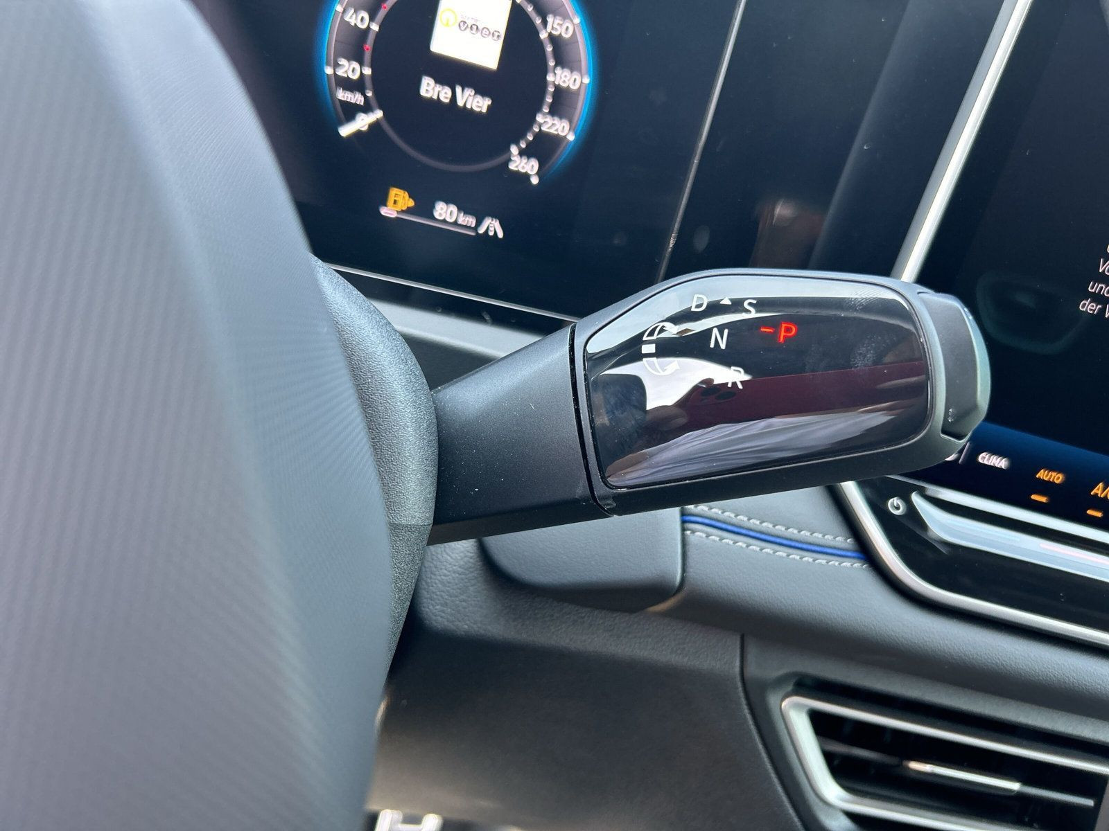 Volkswagen - Tiguan_16