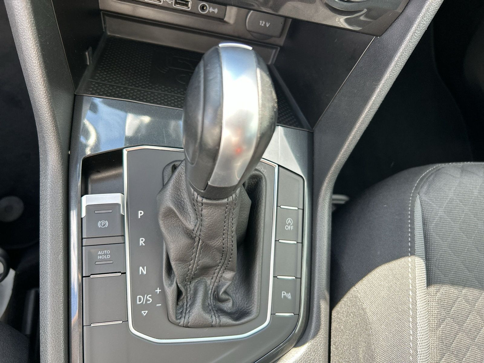 Volkswagen - Tiguan_15