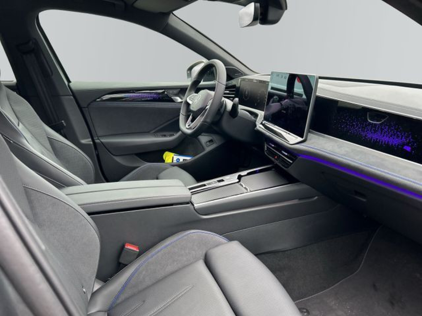 Volkswagen - Passat Variant_13