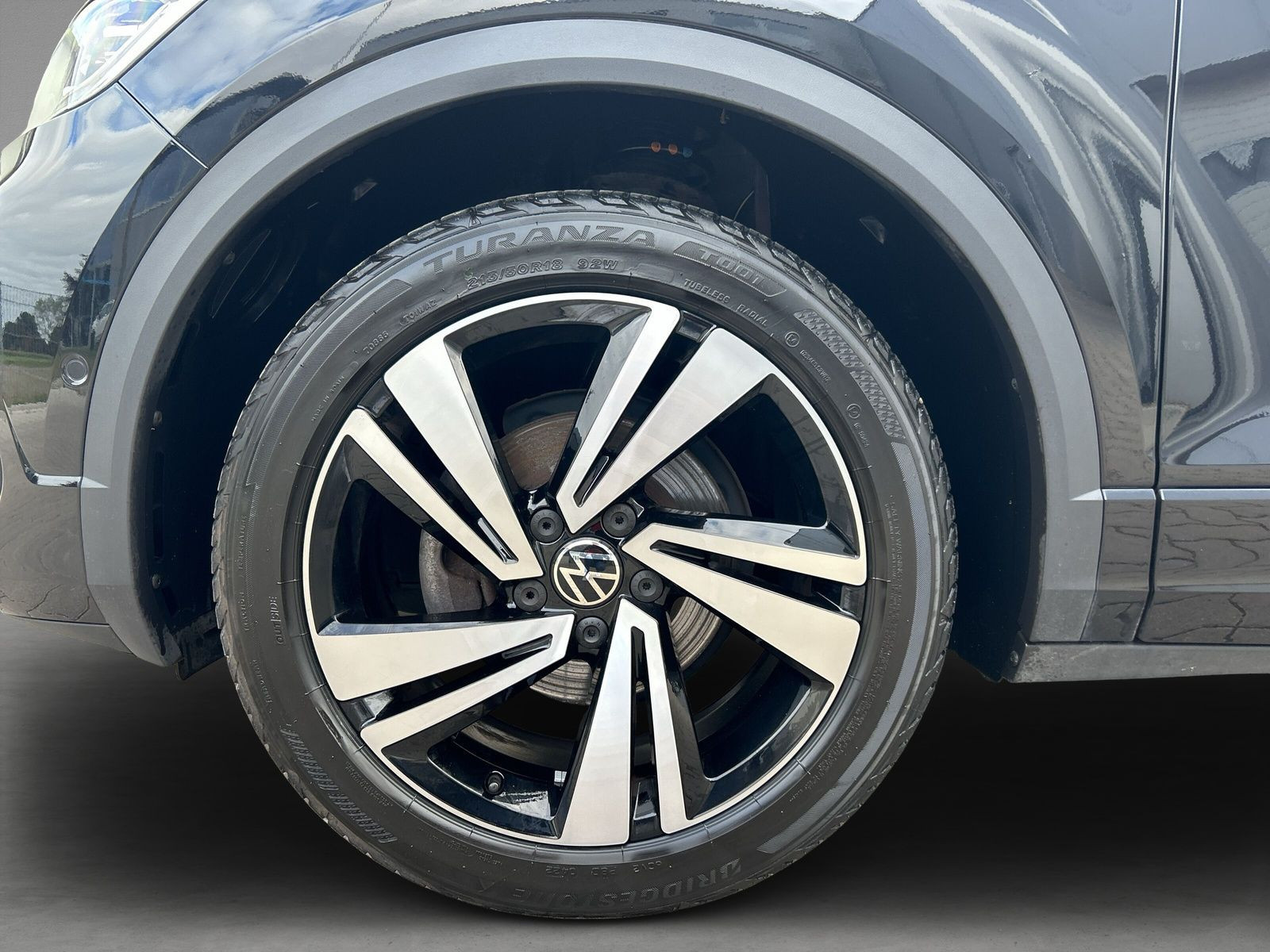 Volkswagen - T-Roc_7
