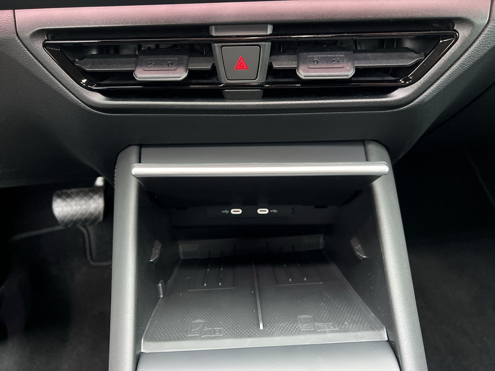 Volkswagen - Tayron_19