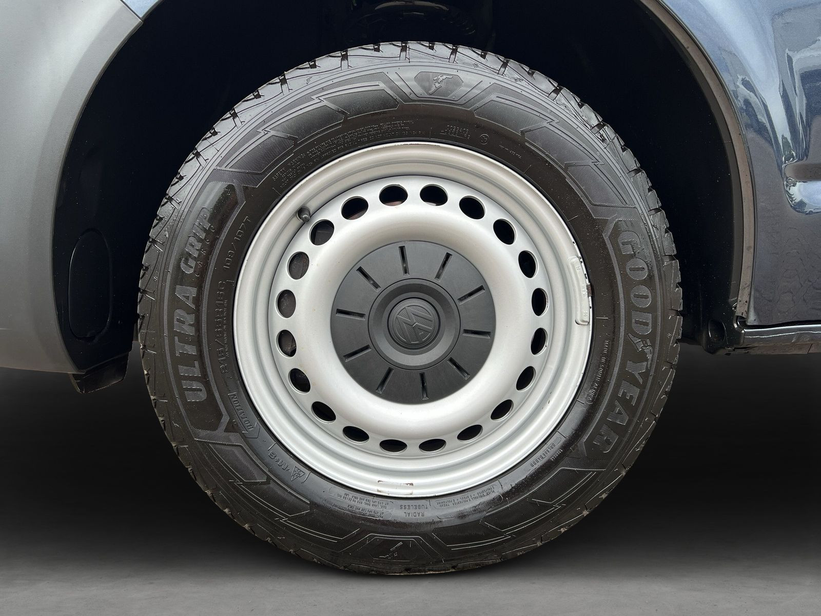 Volkswagen - T6.1 Transporter_7