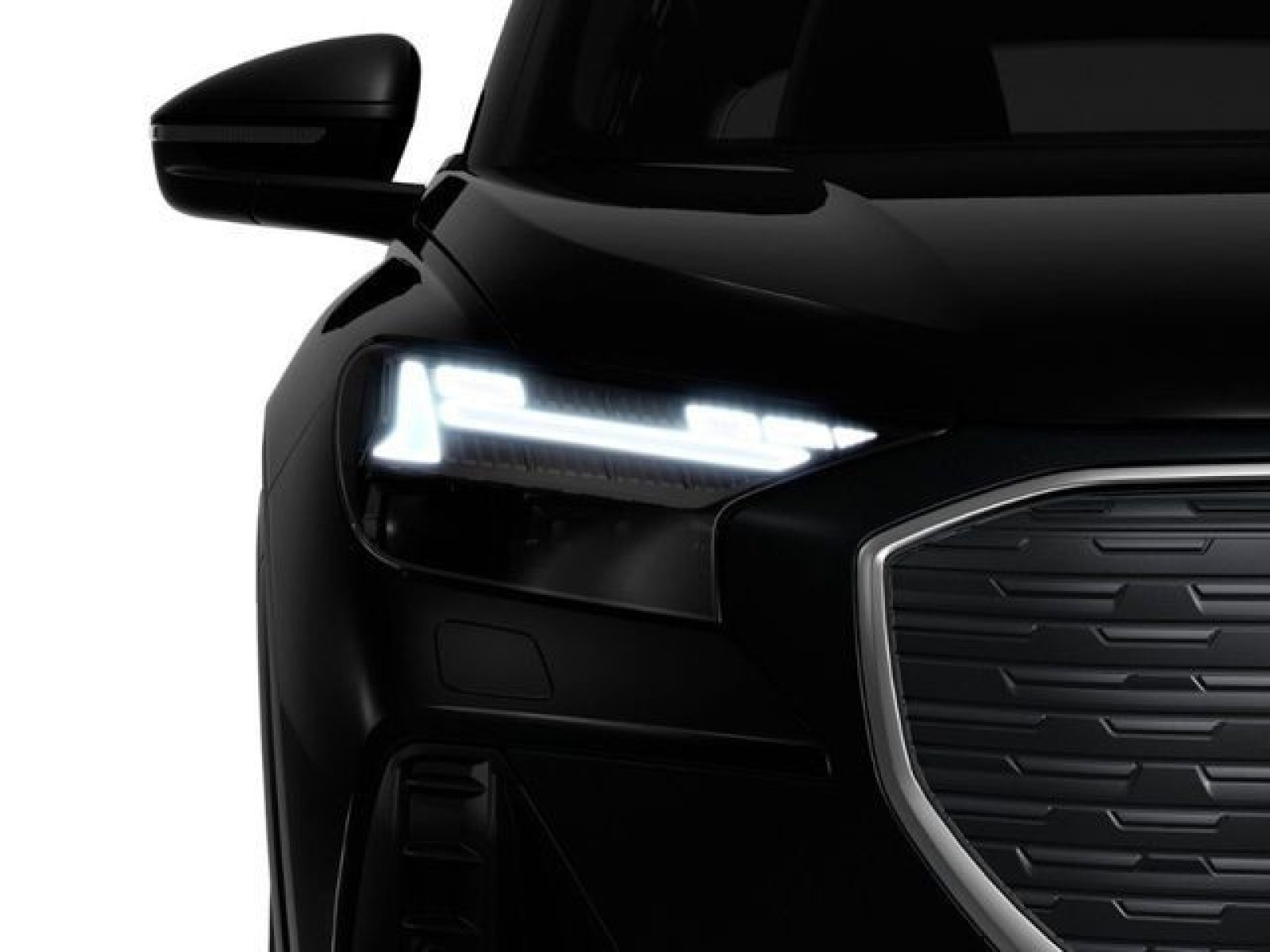 Audi - Q4 e-tron_8