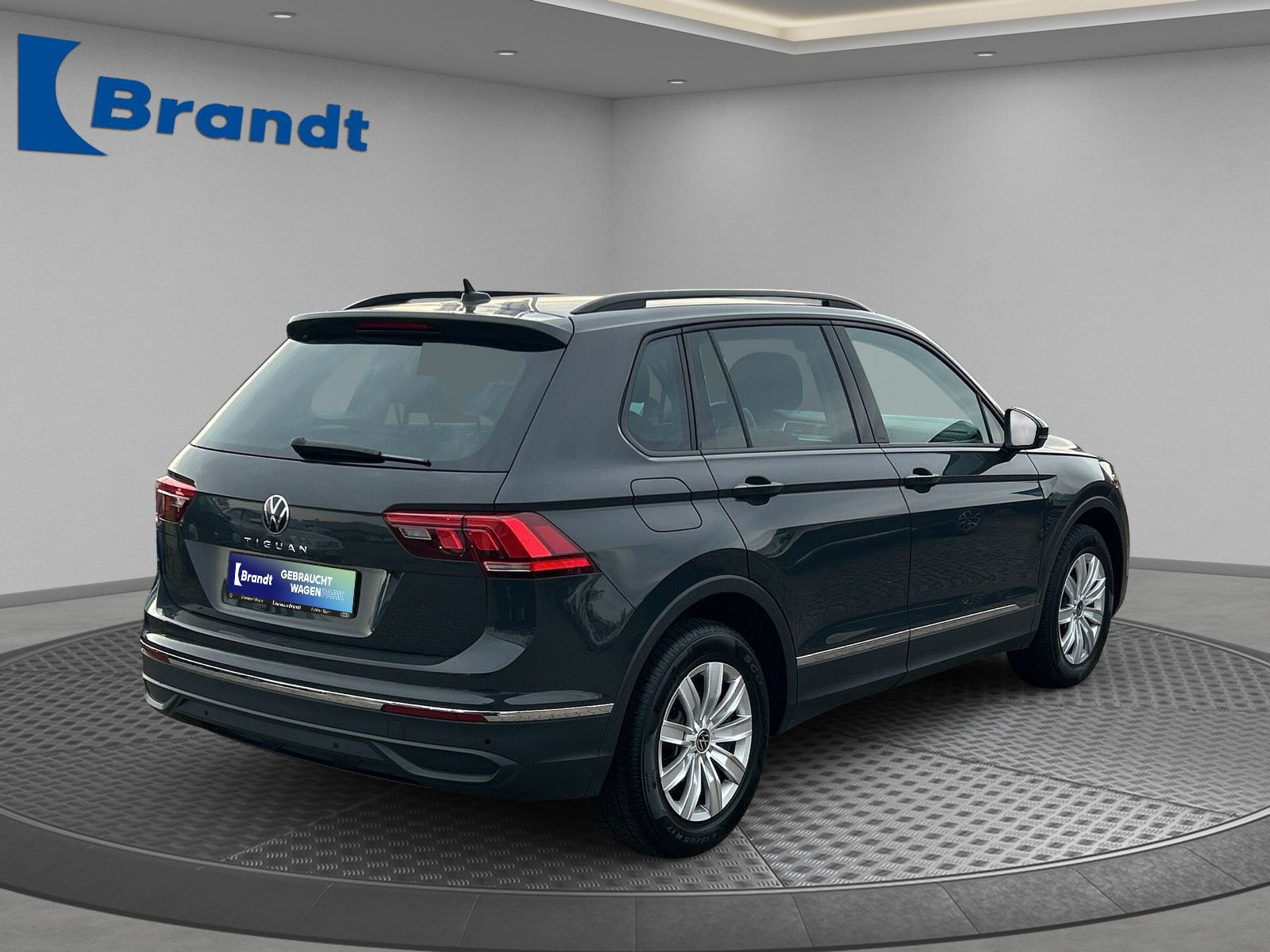 Volkswagen - Tiguan_3
