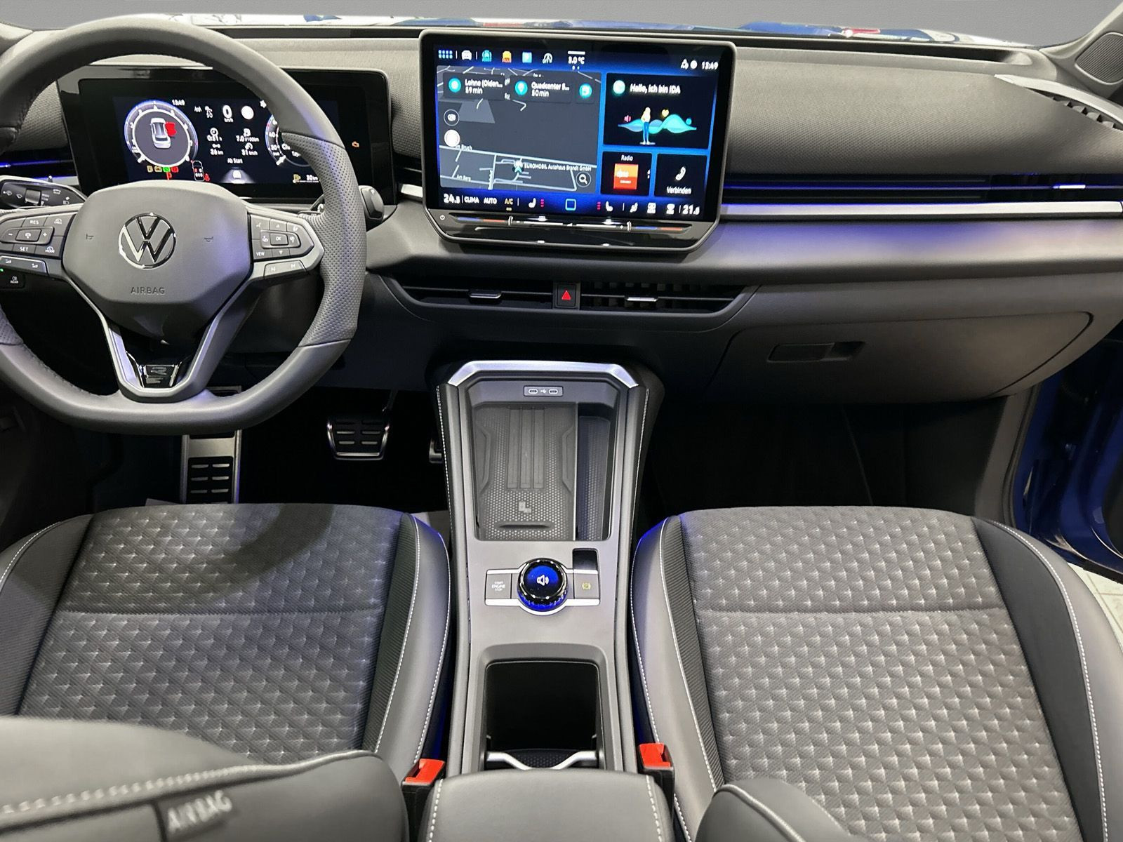 Volkswagen - T-Roc_9