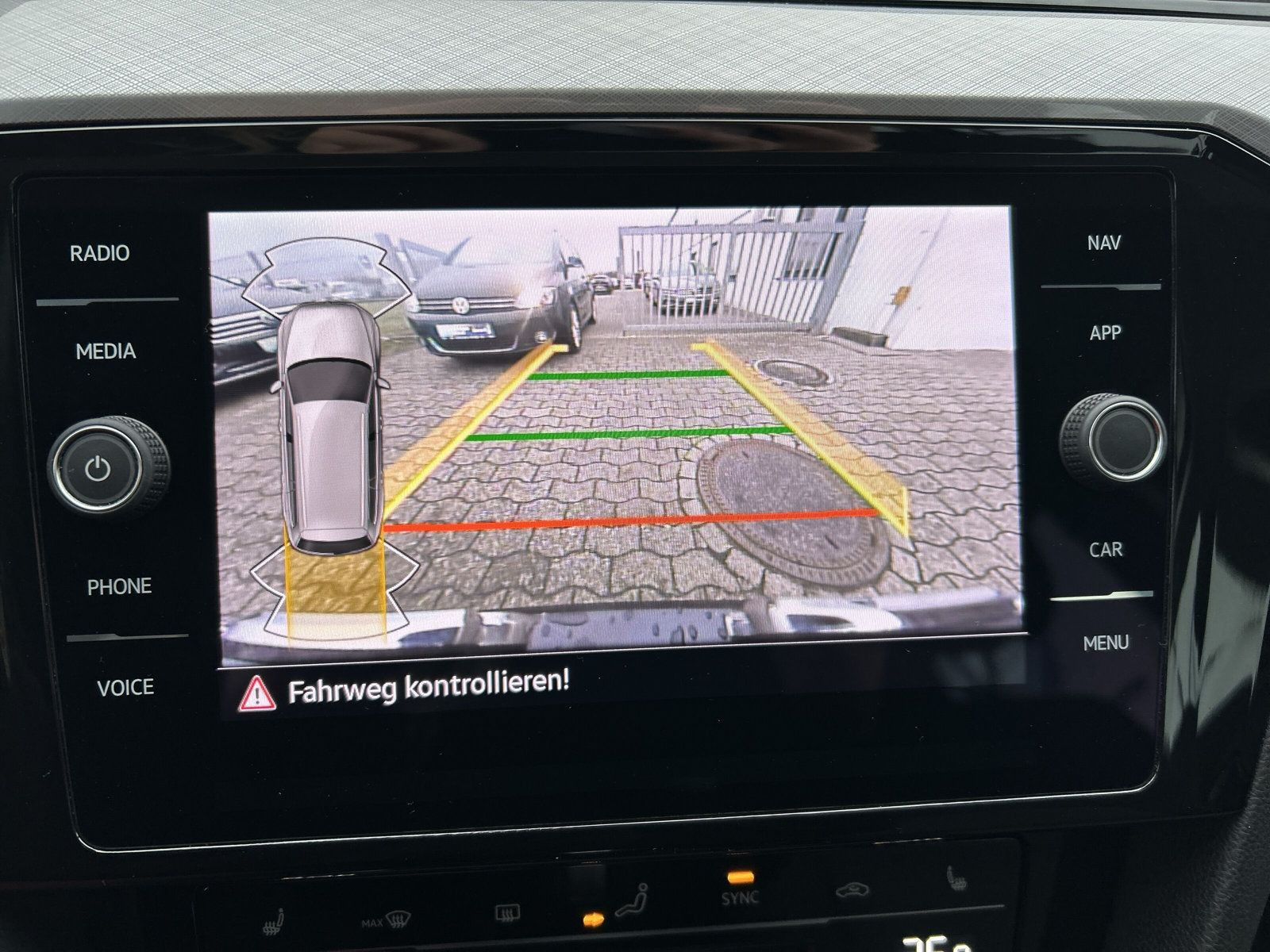 Volkswagen - Passat Variant_24