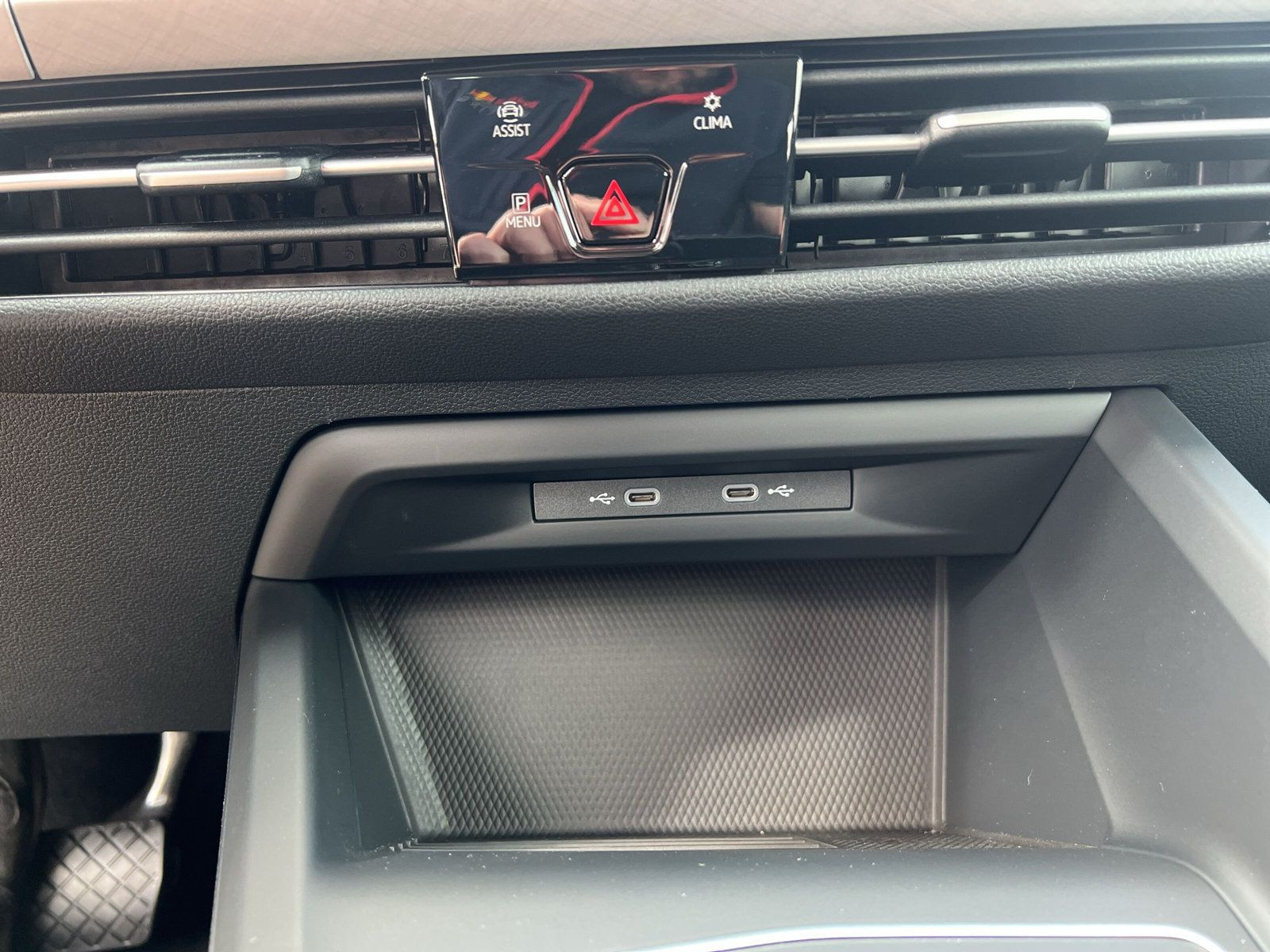 Volkswagen - Golf_19