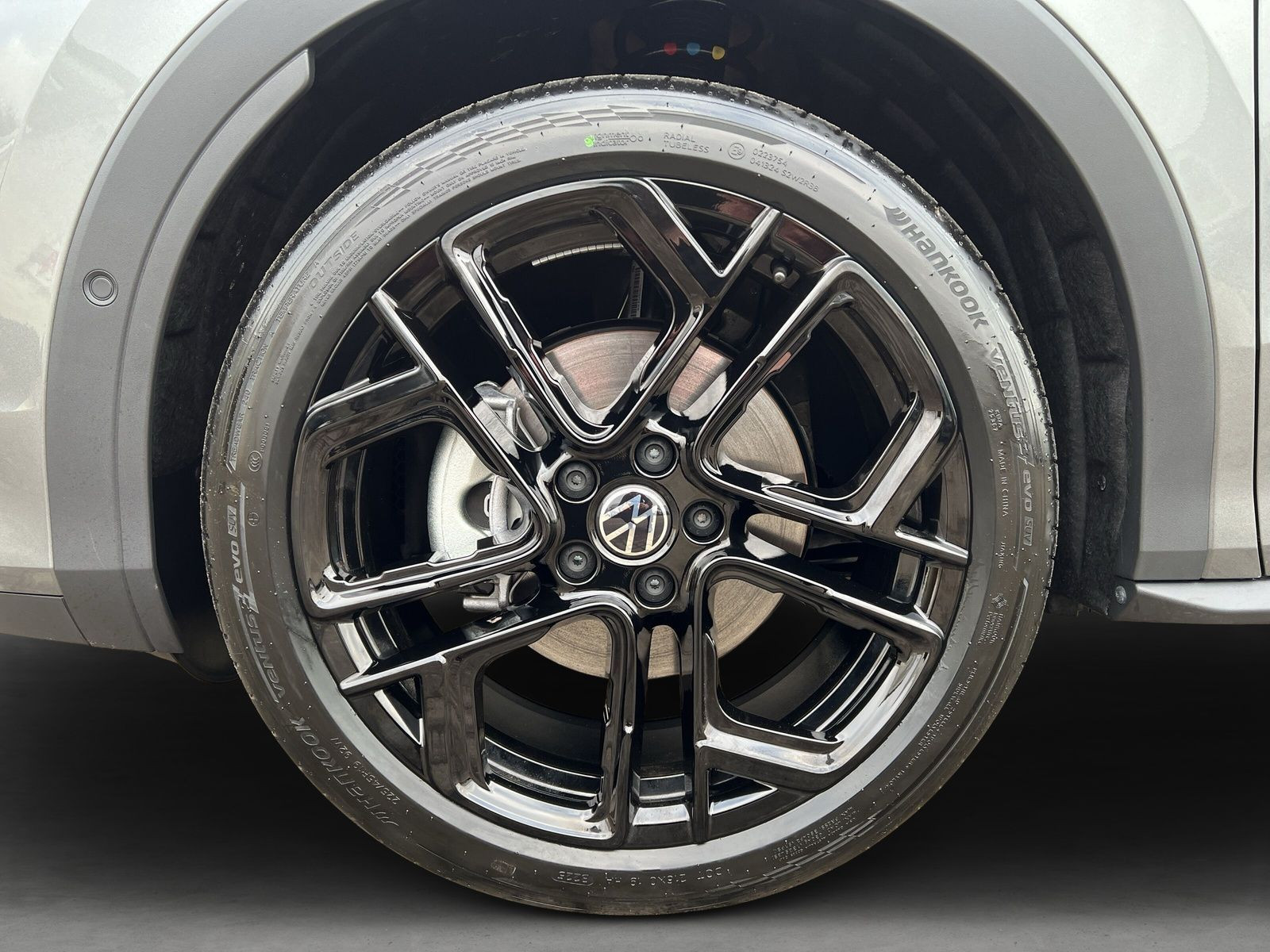 Volkswagen - T-Roc_6