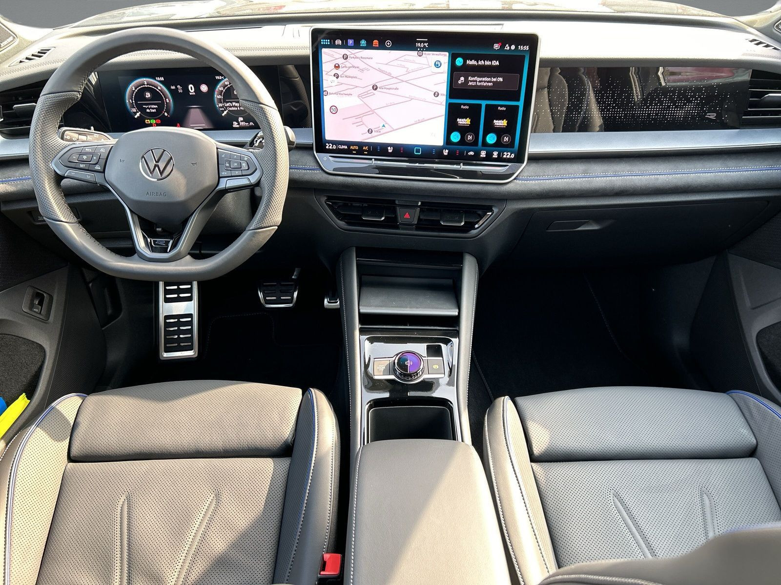 Volkswagen - Tayron_11