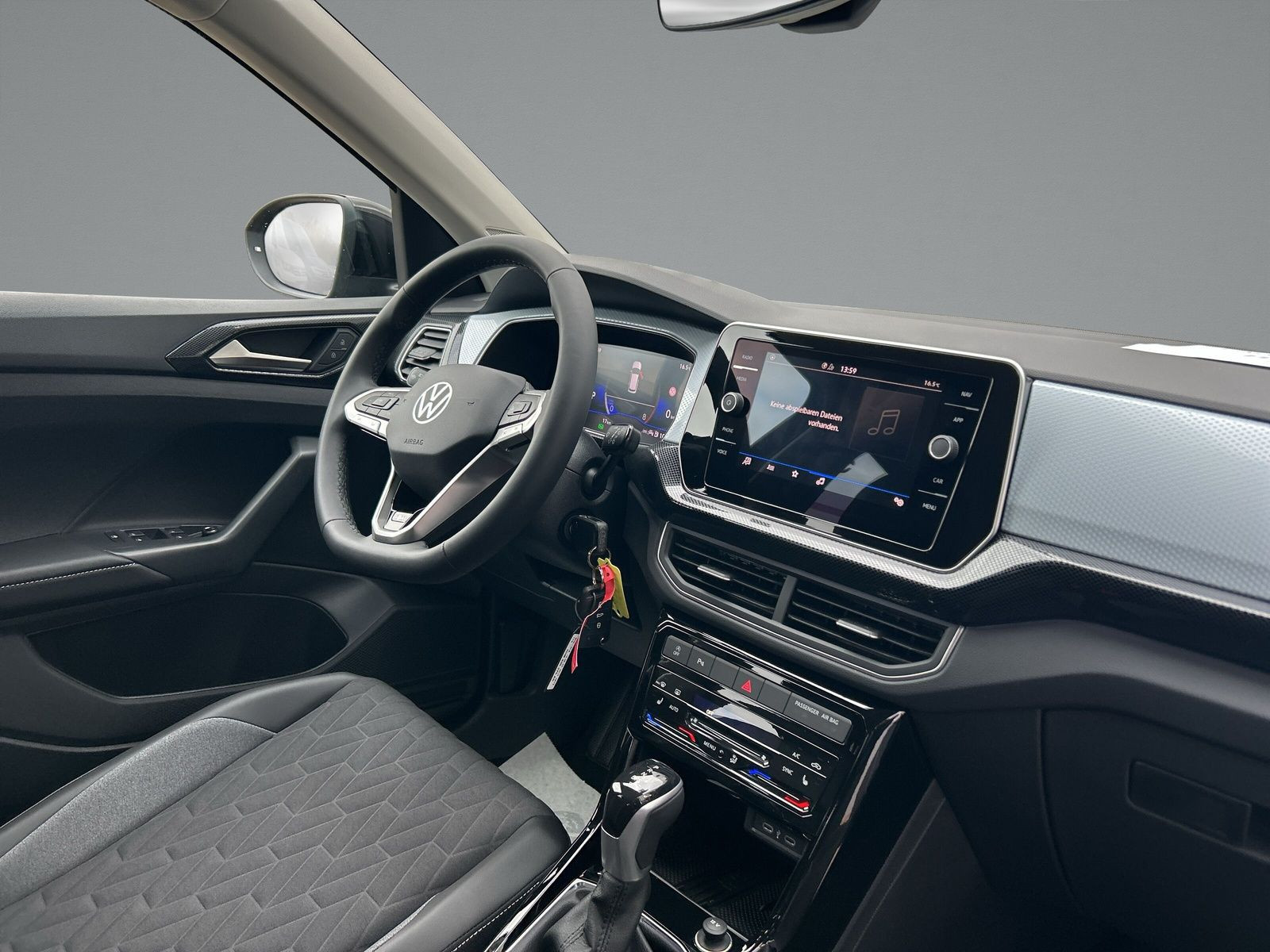 Volkswagen - T-Cross_14