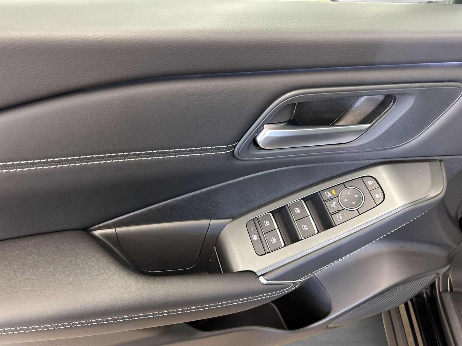 Nissan - Qashqai_19