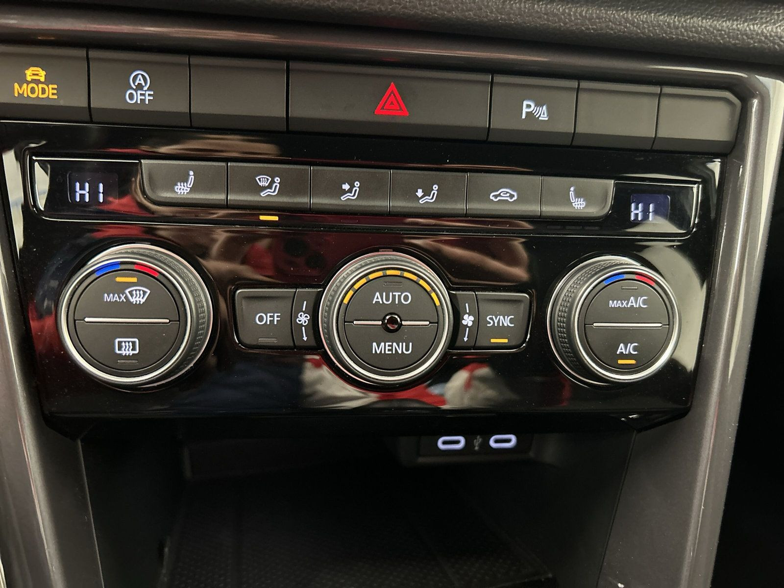 Volkswagen - T-Roc_16