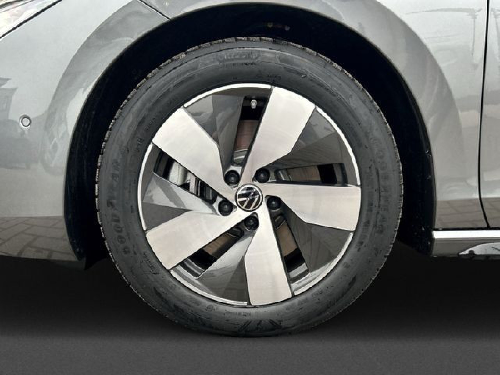 Volkswagen - Passat Variant_7