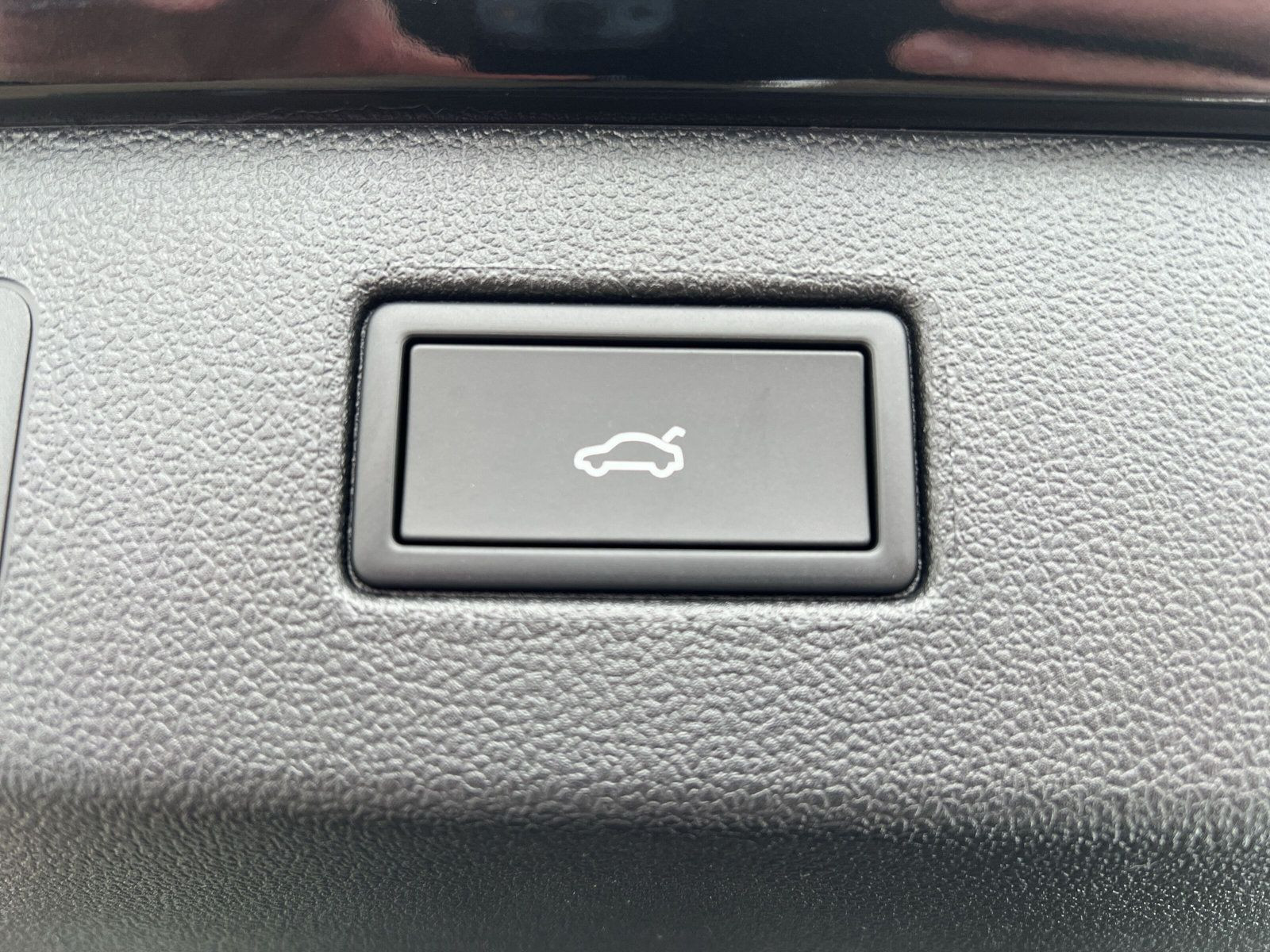 Volkswagen - T-Roc_25