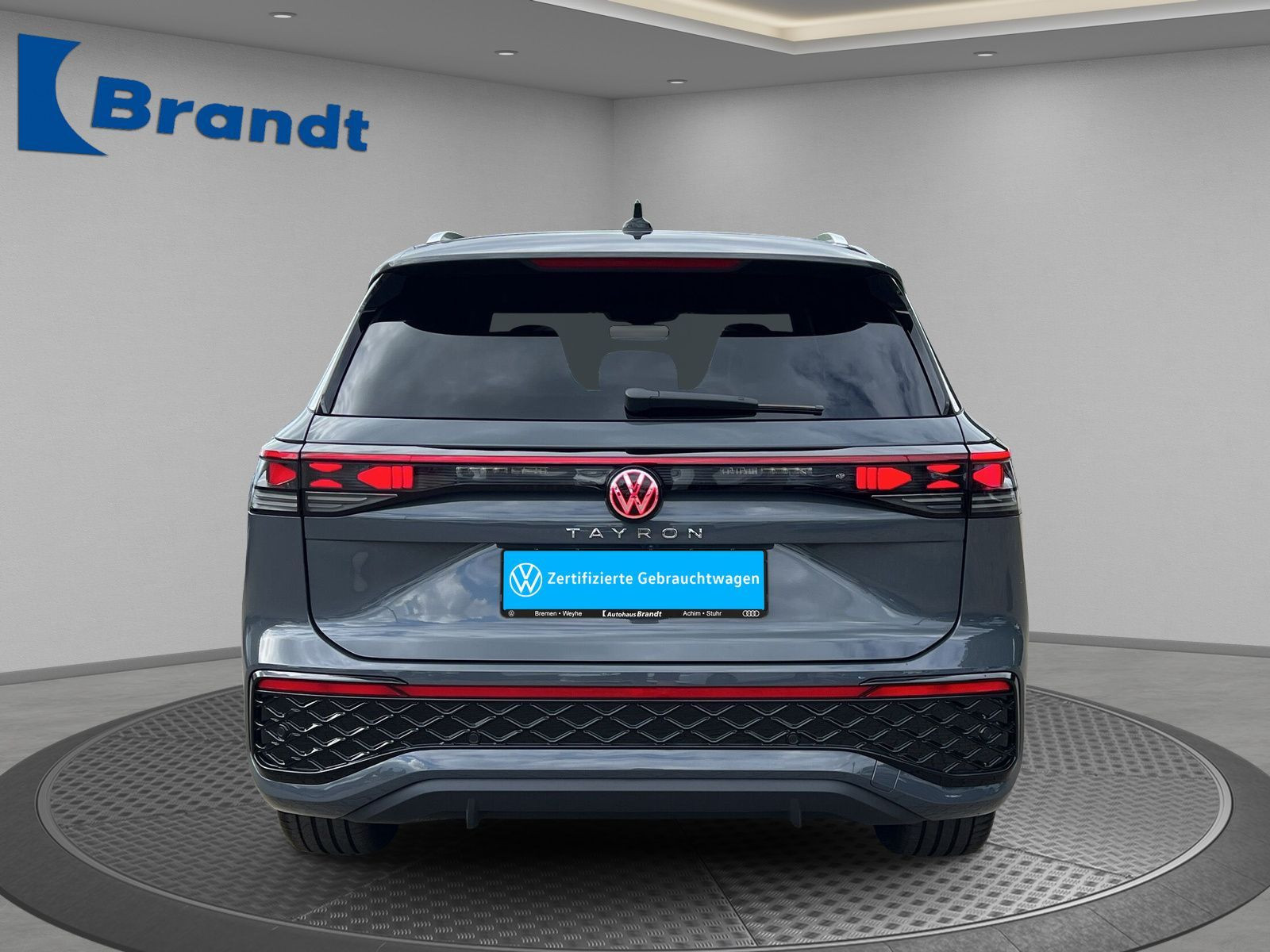 Volkswagen - Tayron_5