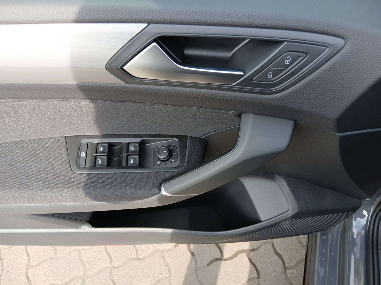 Volkswagen - Touran_23