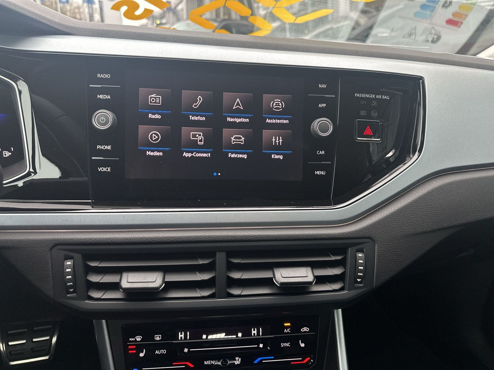 Volkswagen - Polo_16