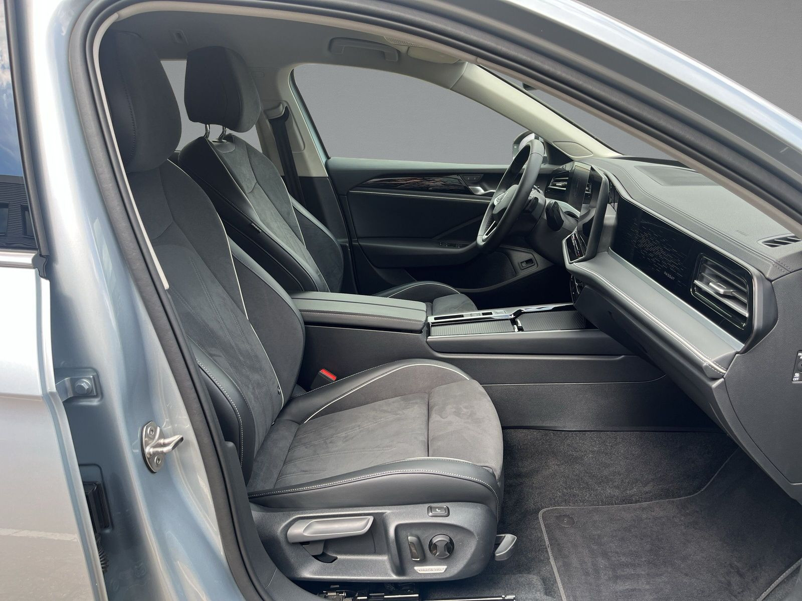 Volkswagen - Passat Variant_13