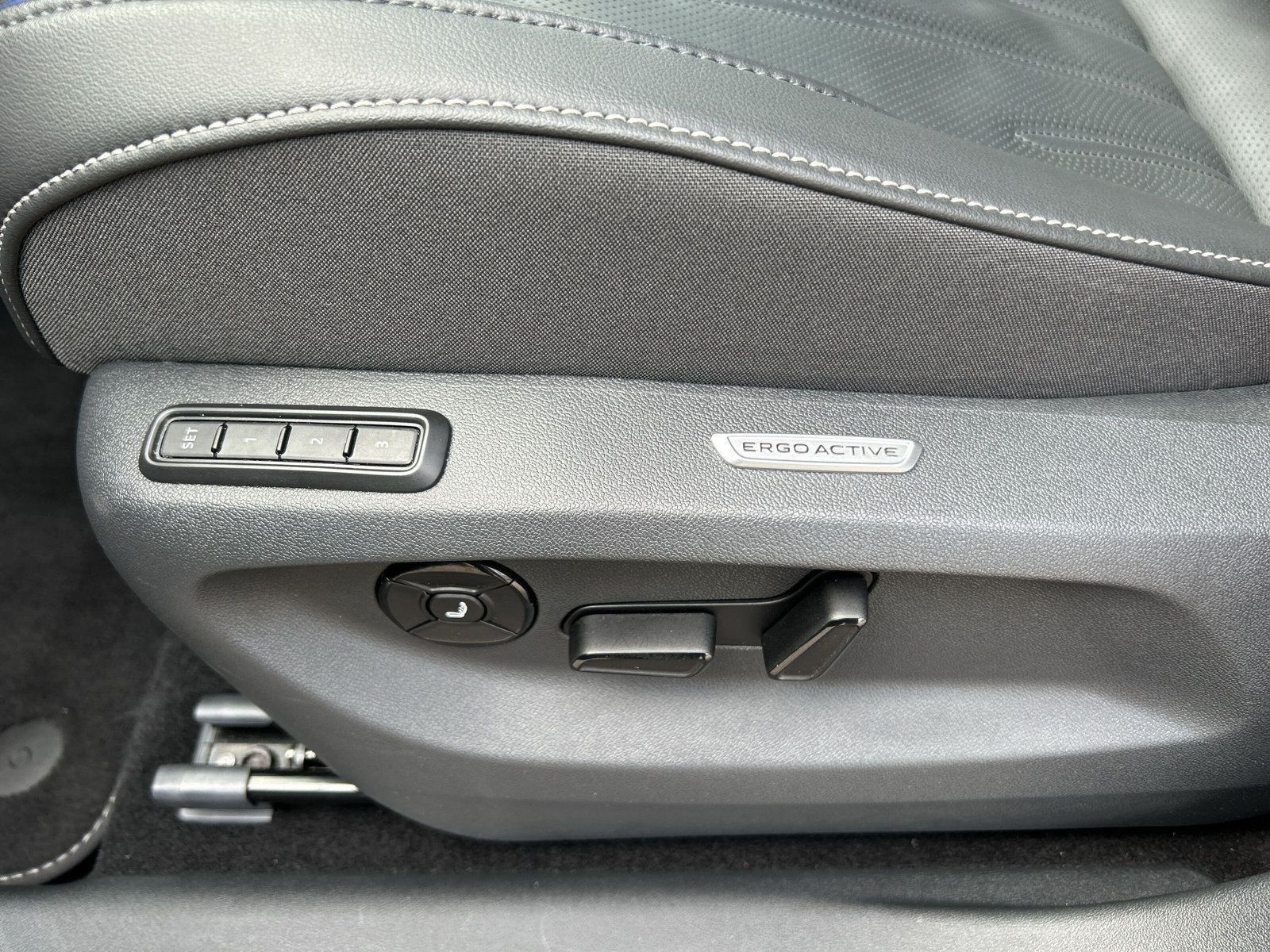 Volkswagen - Tiguan_27