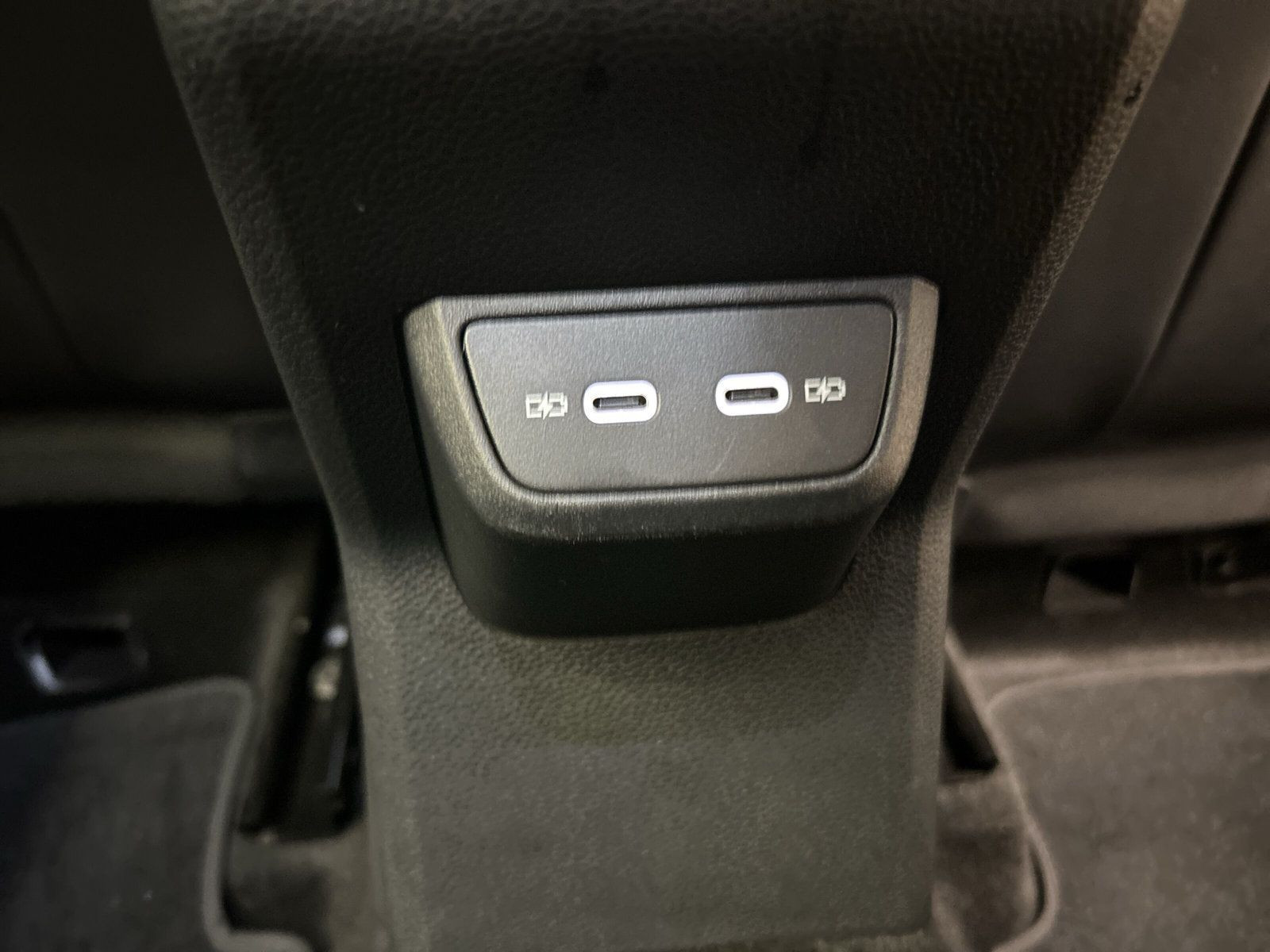 Volkswagen - Polo_27