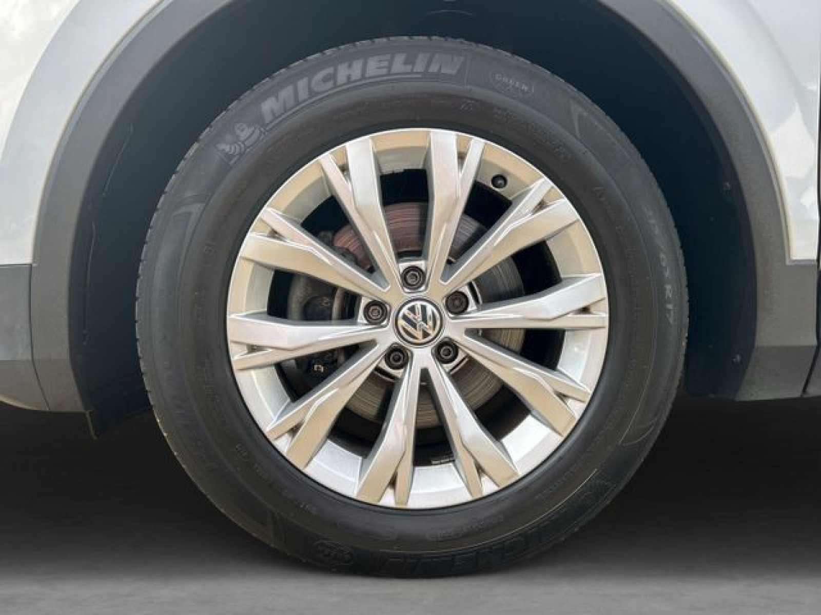 Volkswagen - Tiguan_7