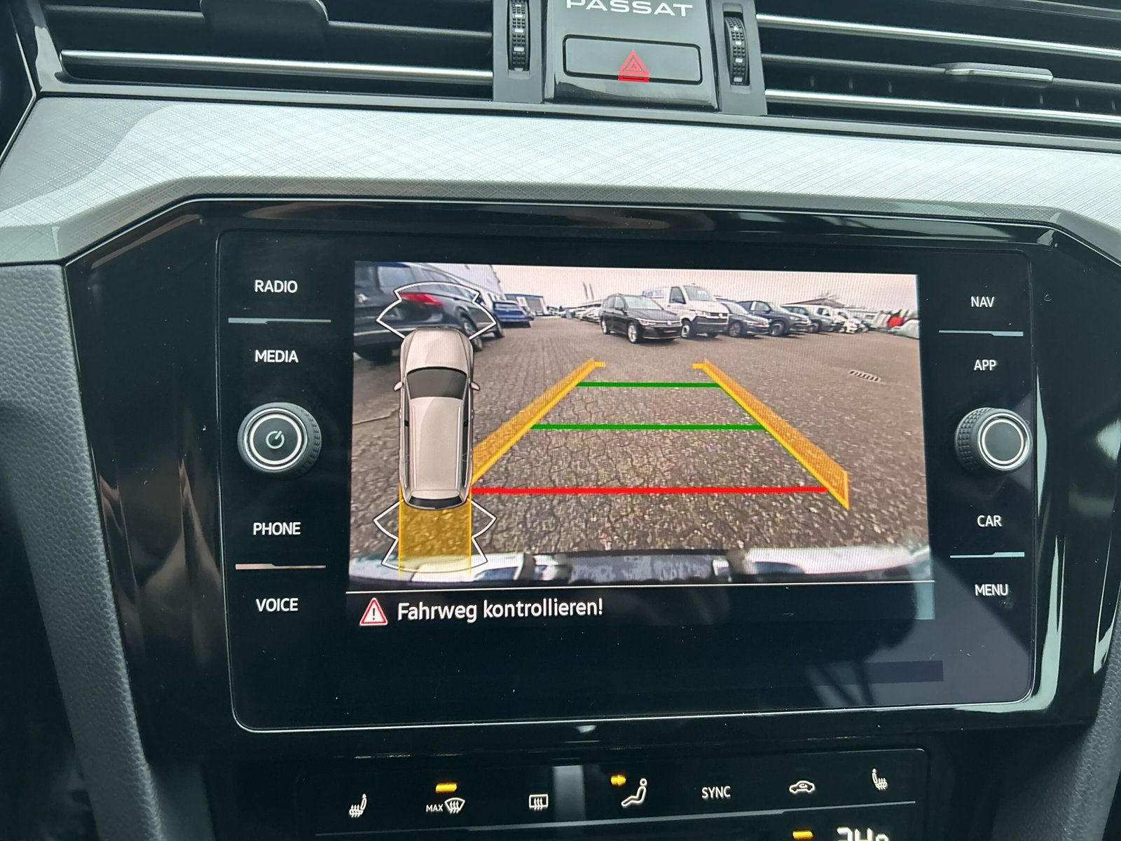 Volkswagen - Passat Variant_22