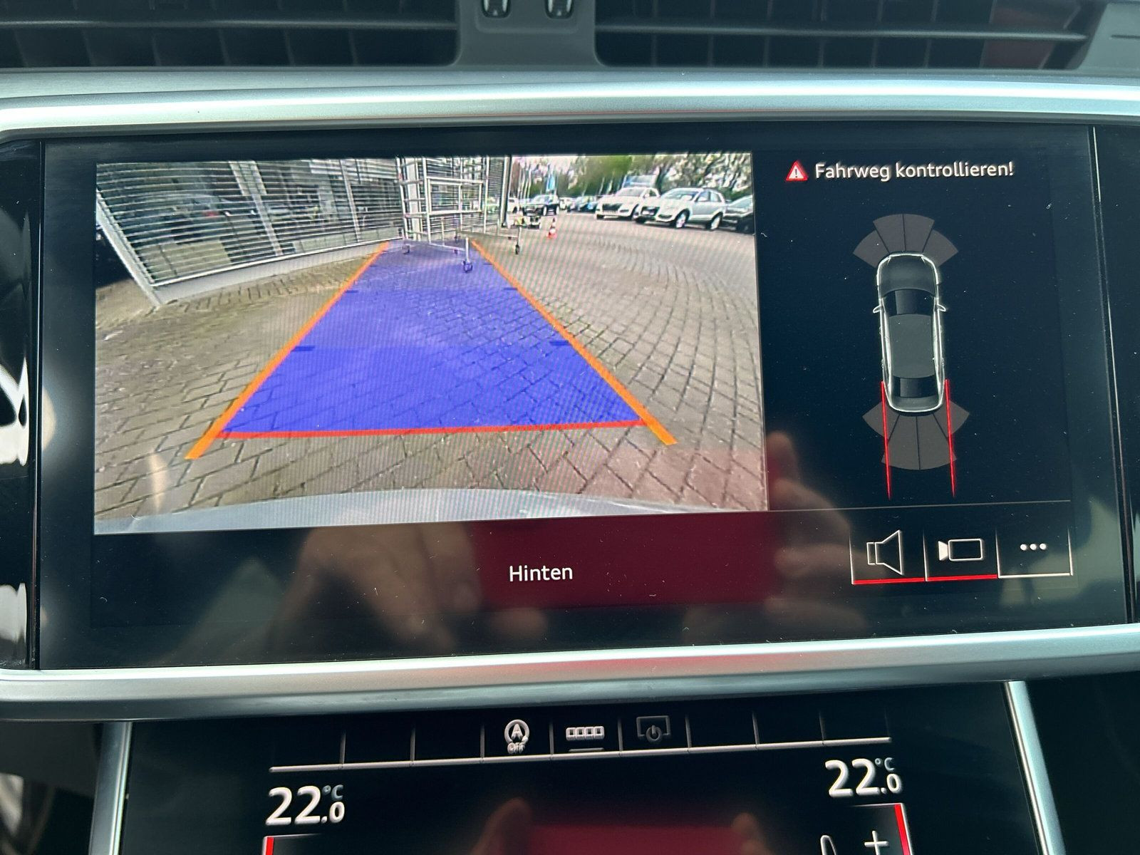 Audi - S6 Limousine_22