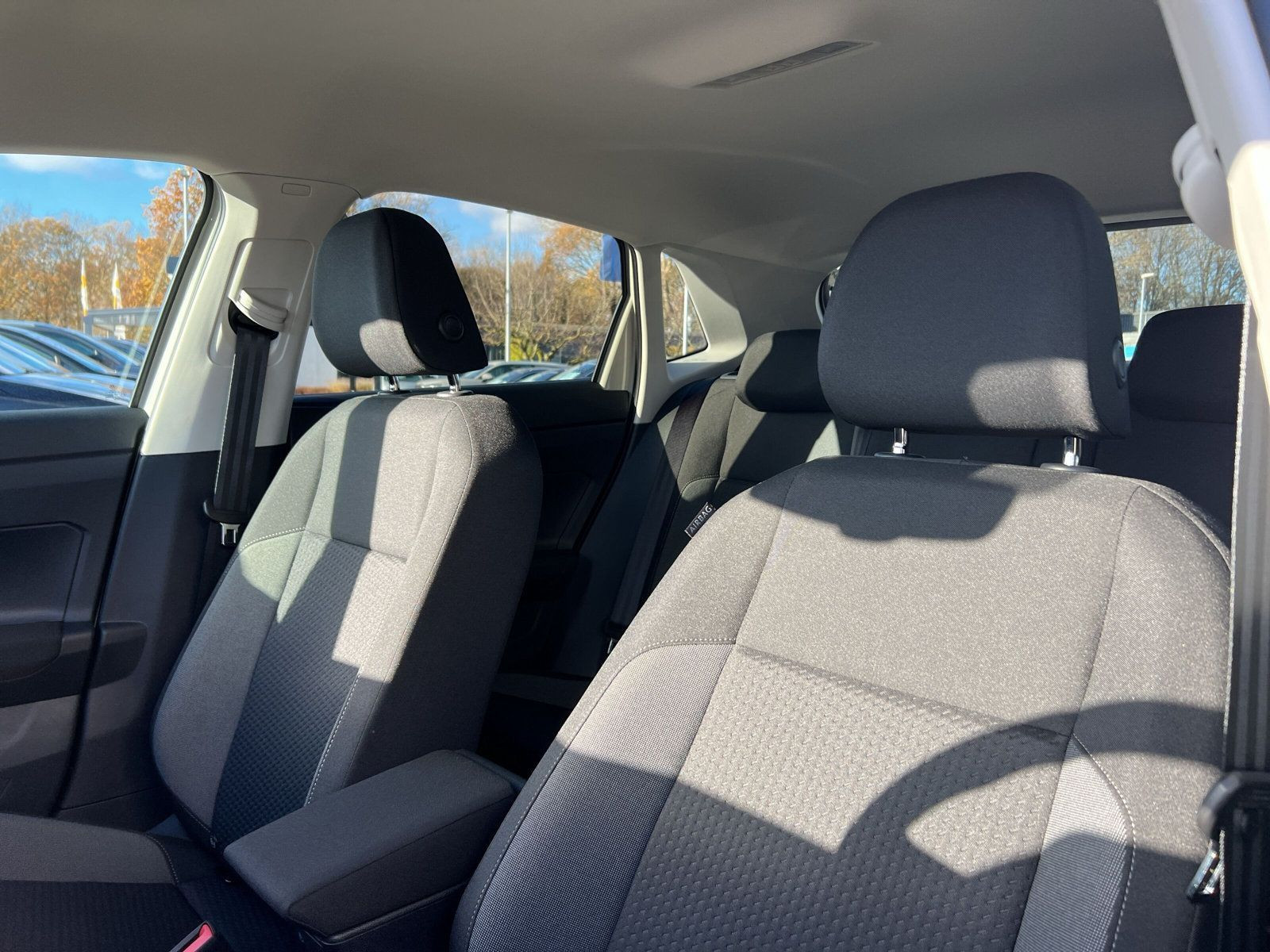 Volkswagen - Polo_26