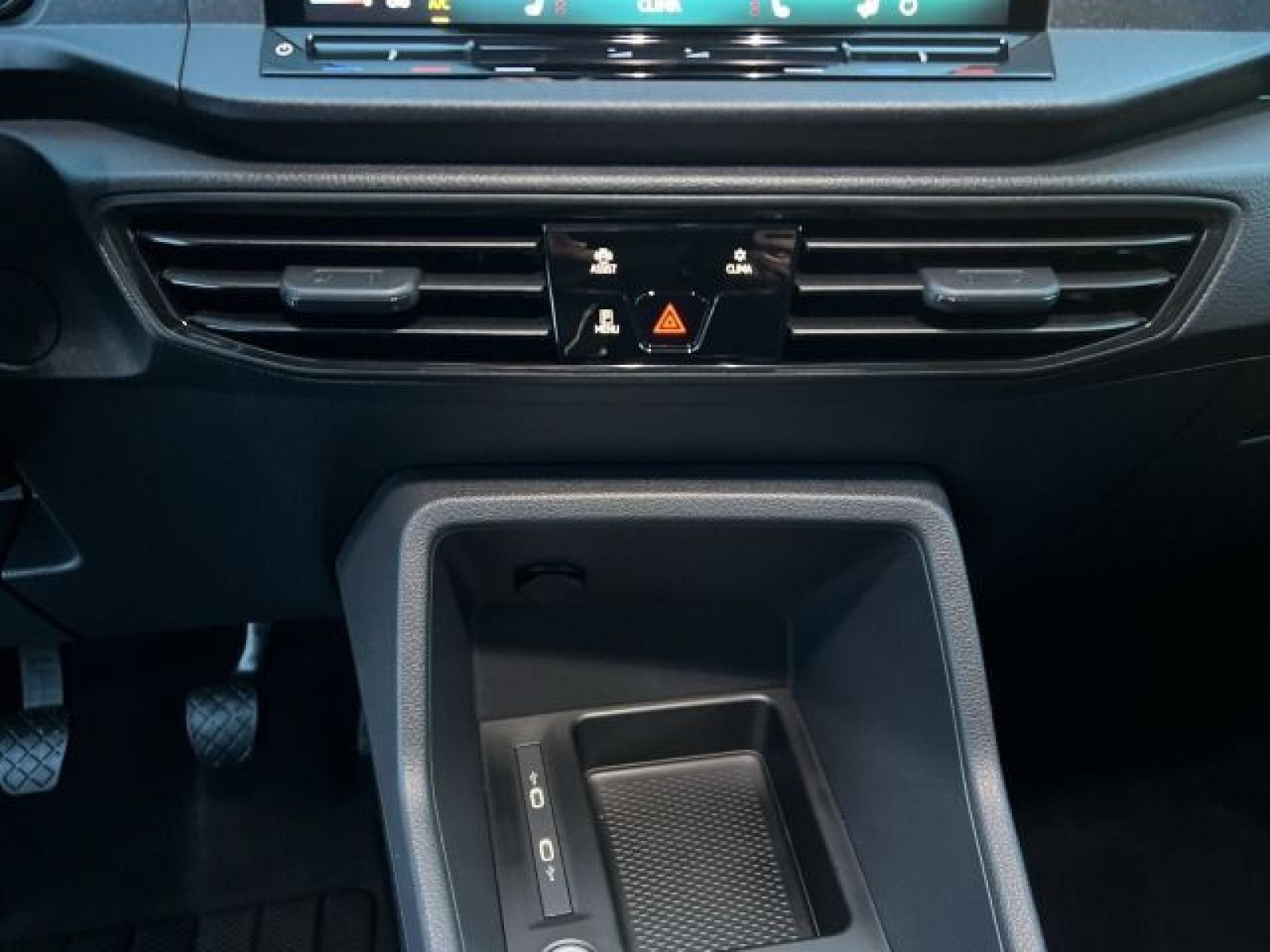 Volkswagen - Caddy_16