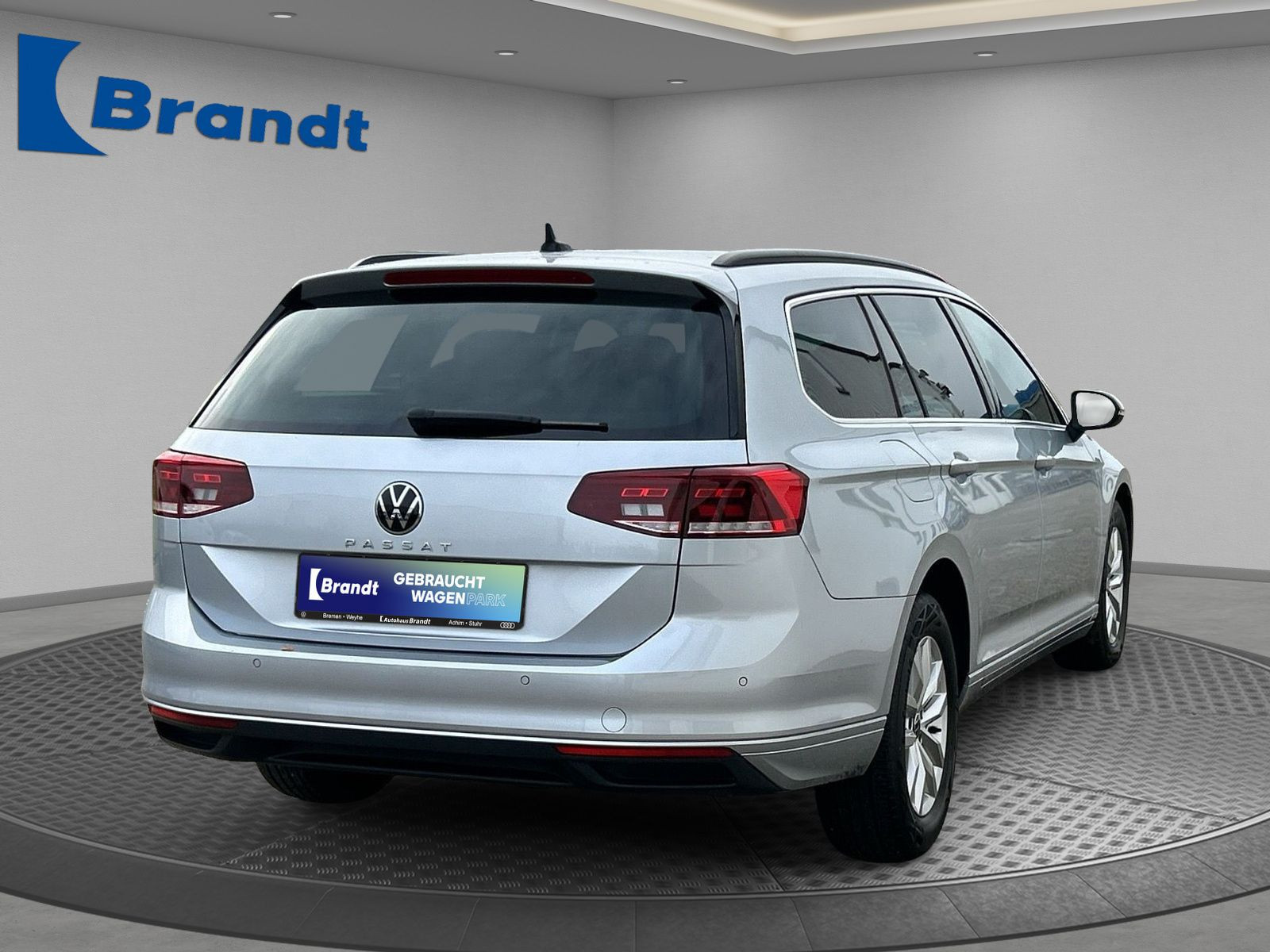 Volkswagen - Passat Variant_4