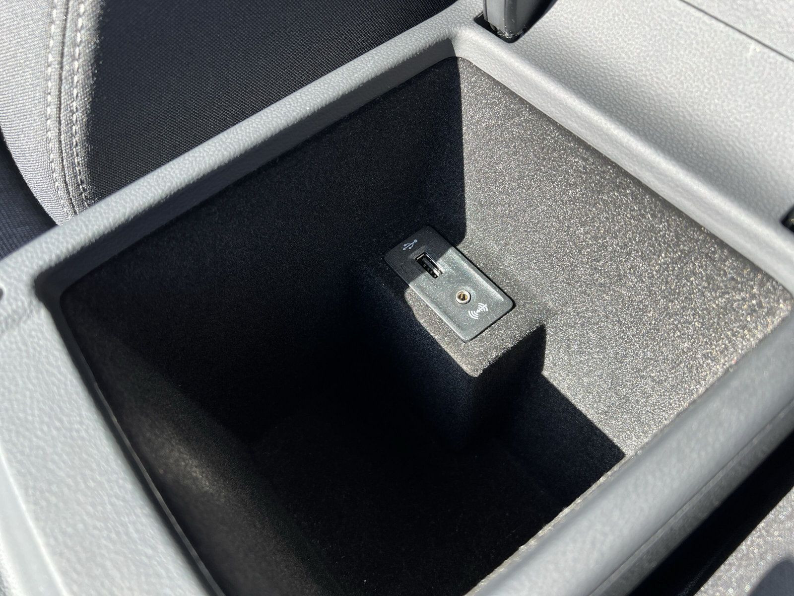 Volkswagen - Passat Variant_29