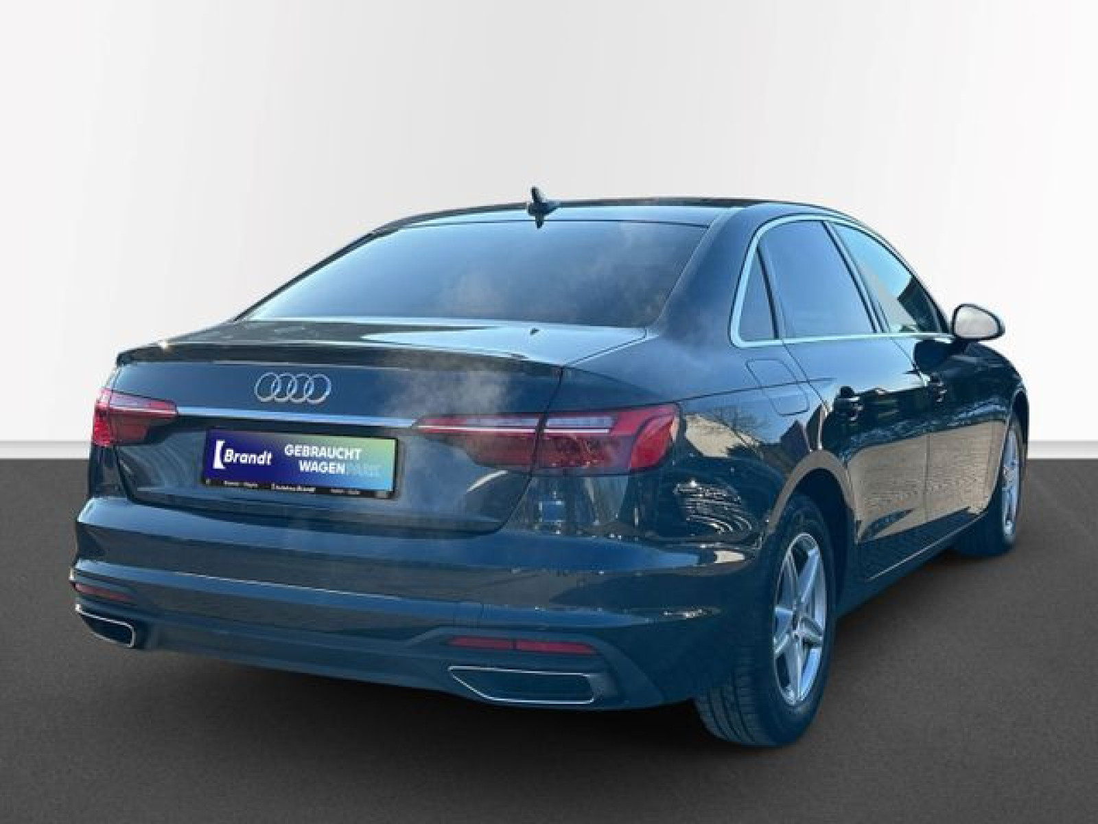 Audi - A4 Limousine_3