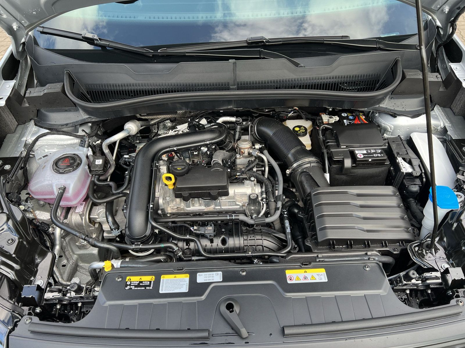 Volkswagen - T-Cross_33