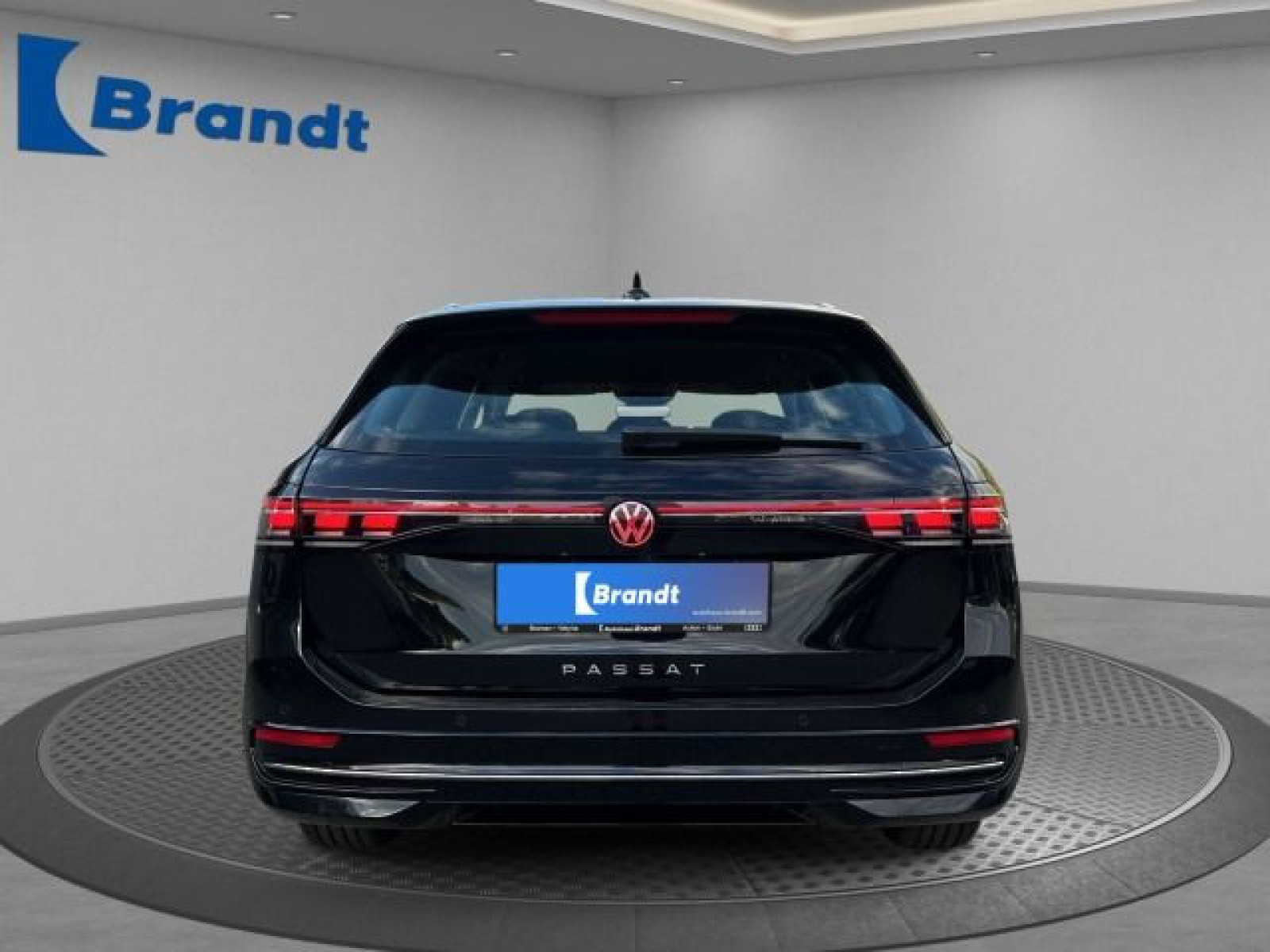 Volkswagen - Passat Variant_5
