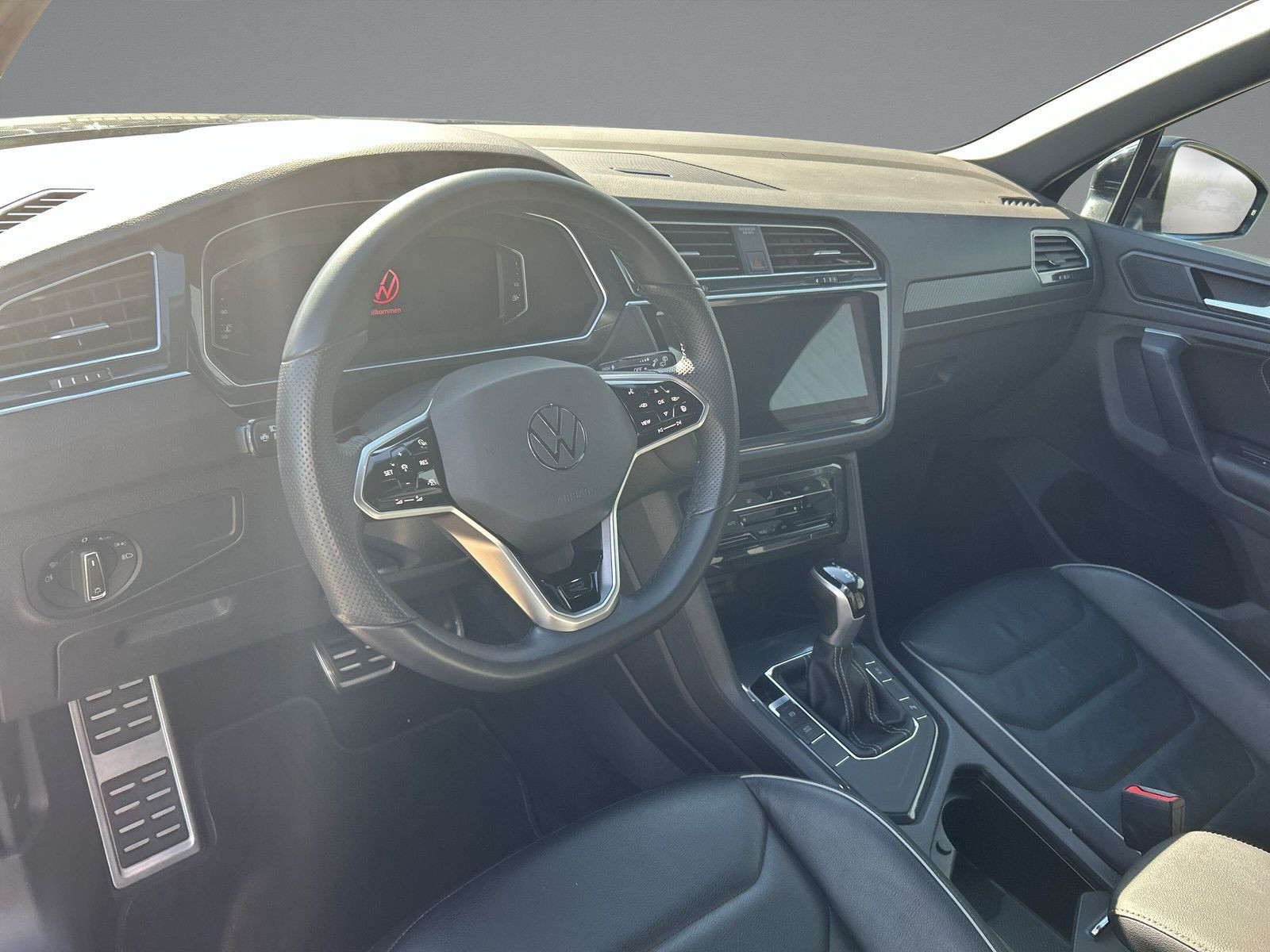 Volkswagen - Tiguan_8