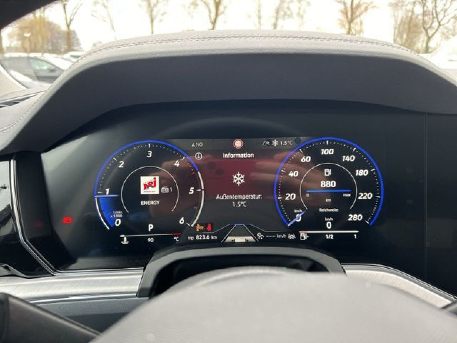 Volkswagen - Touareg_22