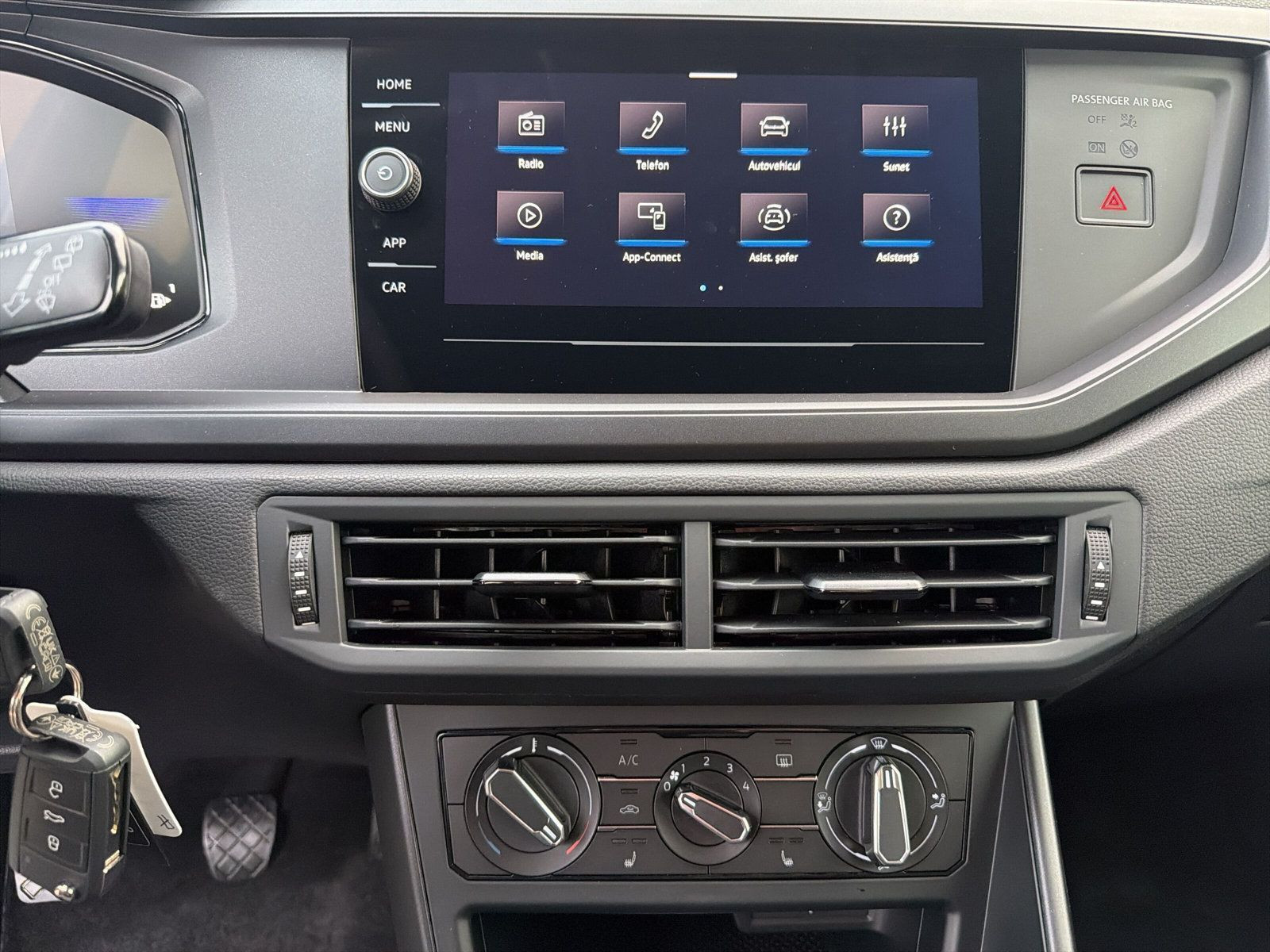 Volkswagen - Polo_19