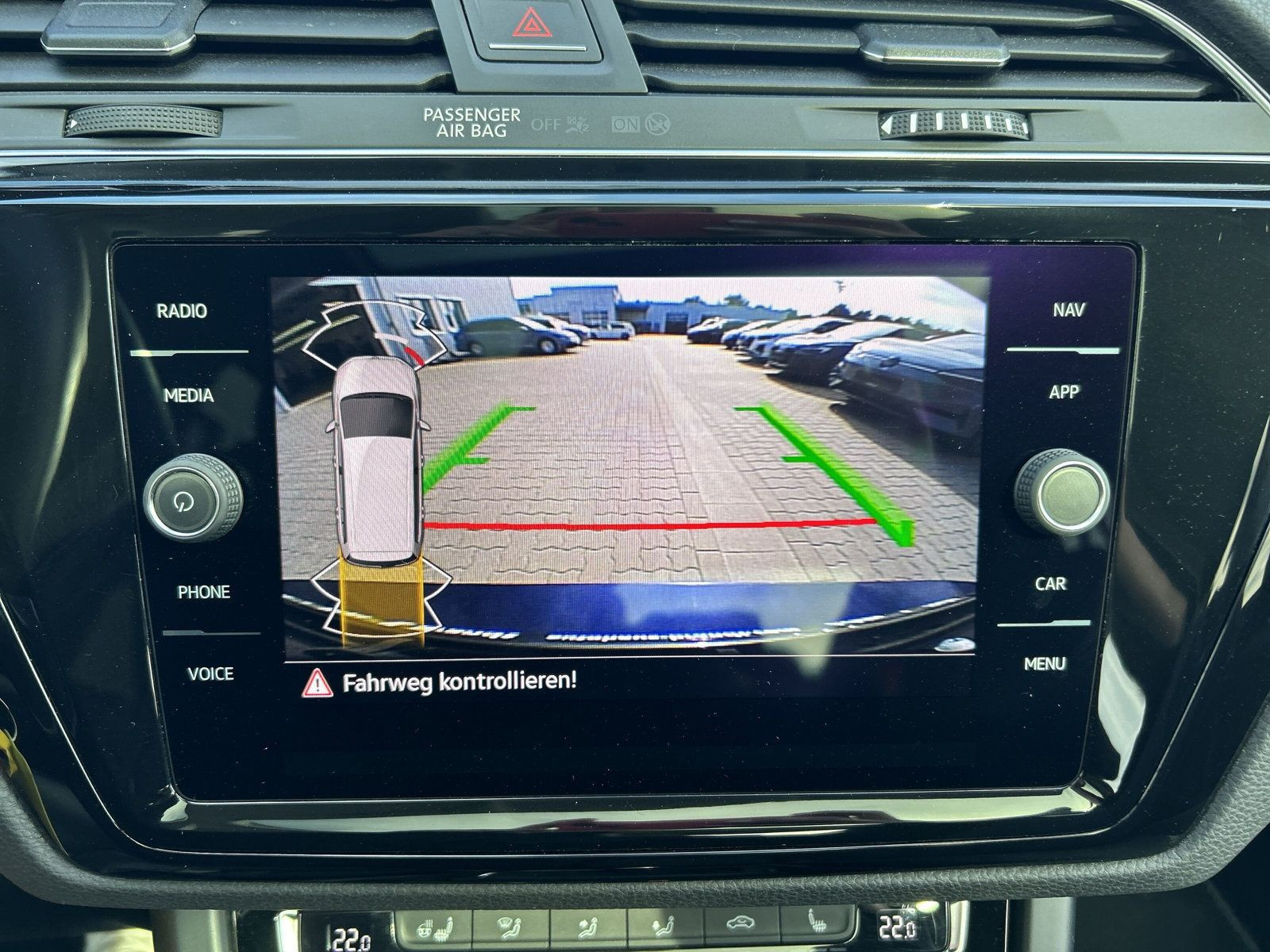 Volkswagen - Touran_23