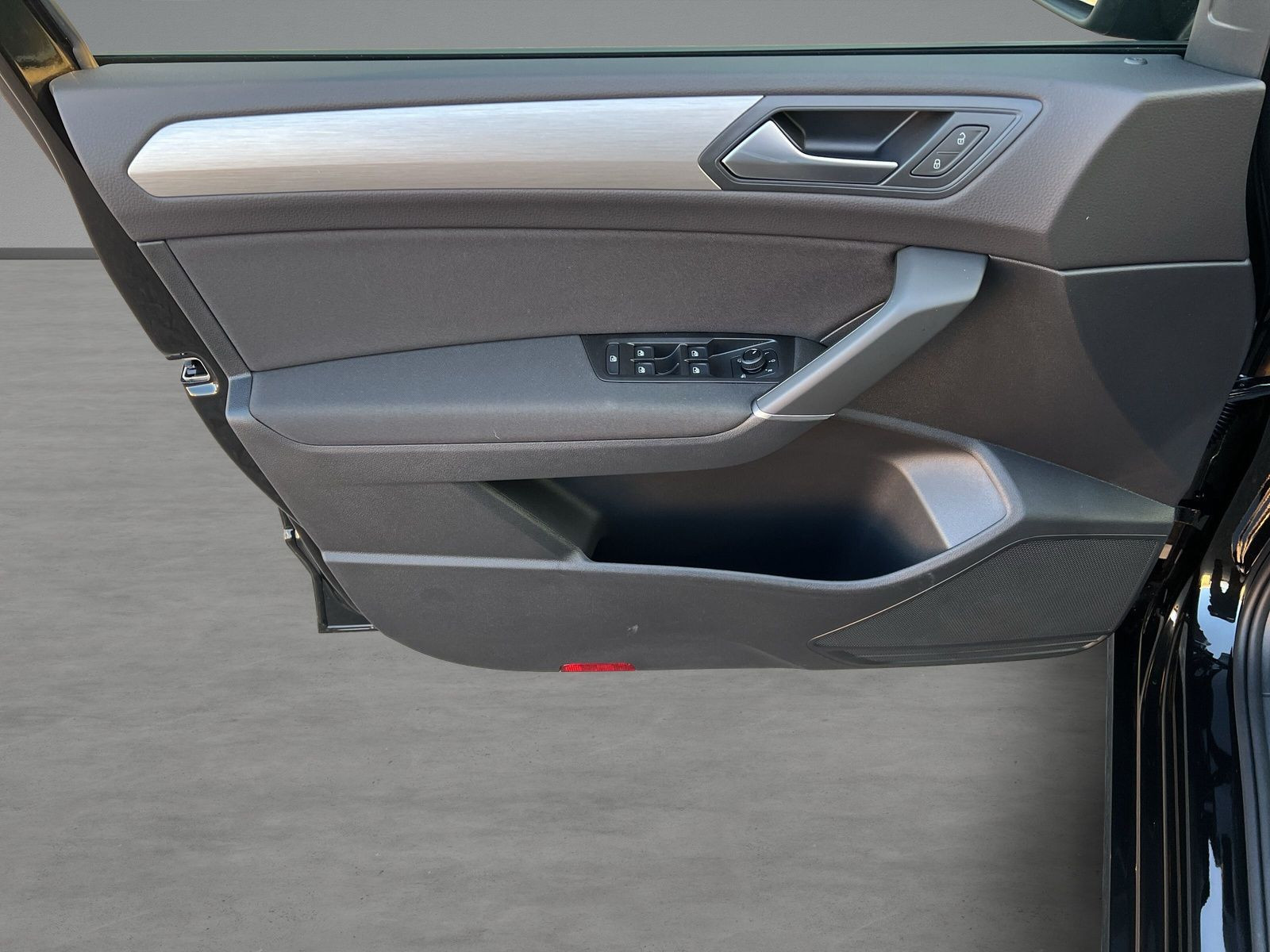 Volkswagen - Touran_23