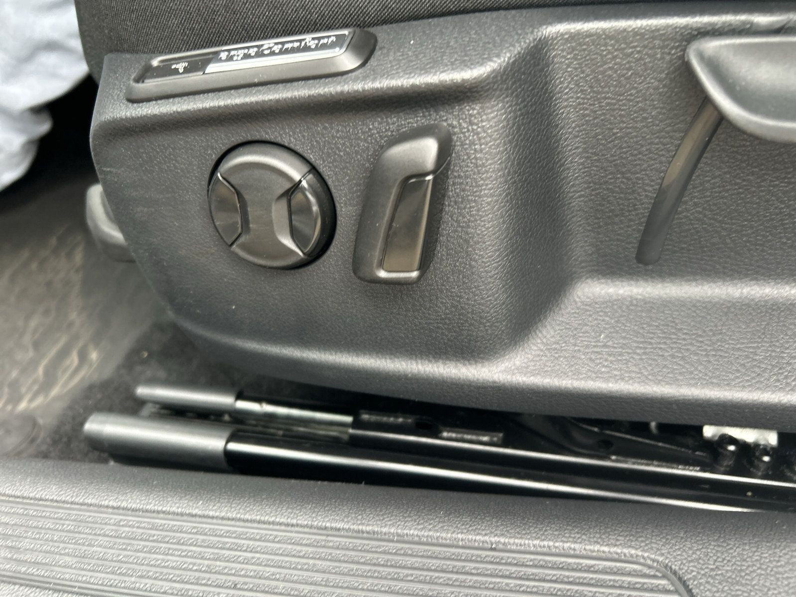 Volkswagen - Passat Variant_23