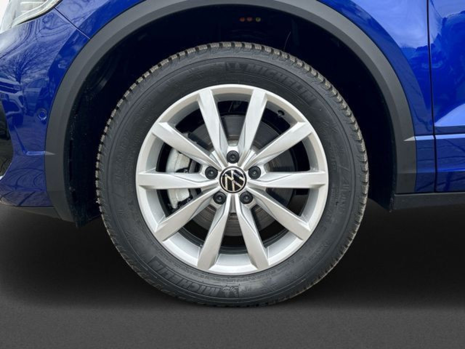 Volkswagen - T-Roc_7