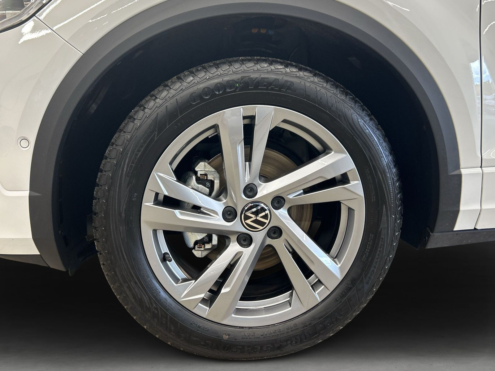 Volkswagen - T-Roc_7