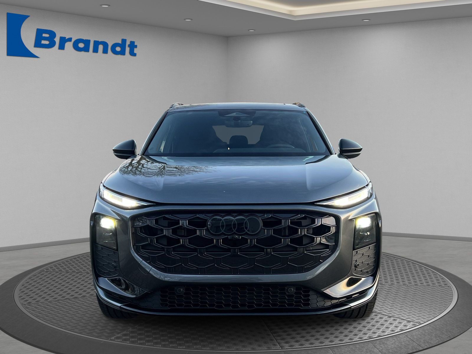 Audi - Q3_4