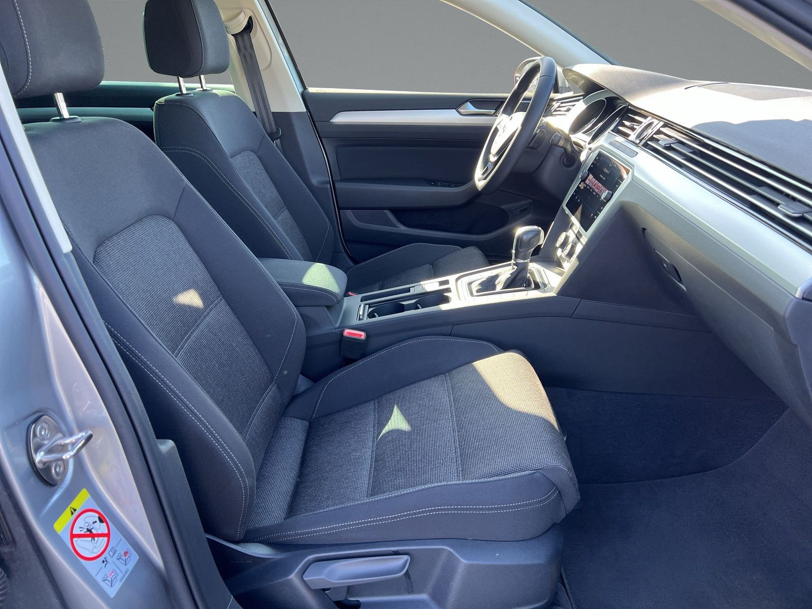 Volkswagen - Passat Variant_12