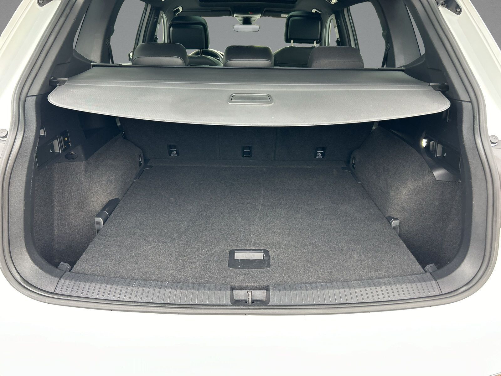 Volkswagen - Tiguan Allspace_9