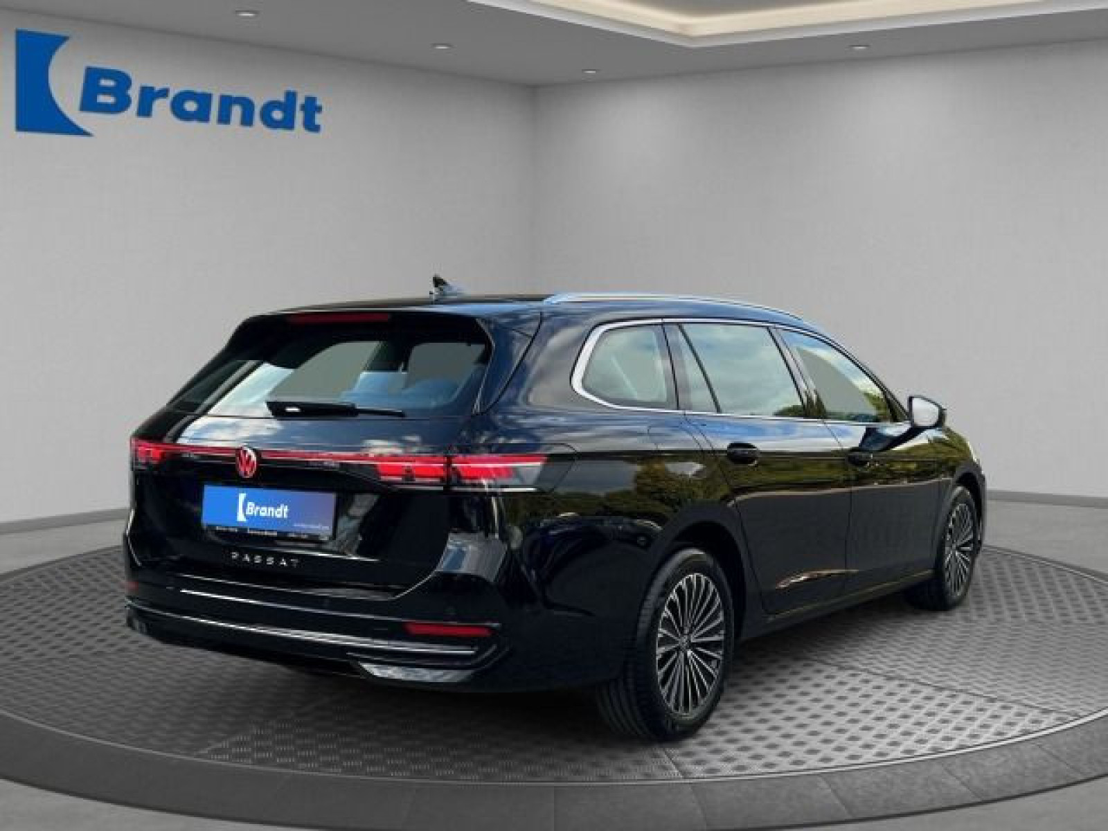 Volkswagen - Passat Variant_3