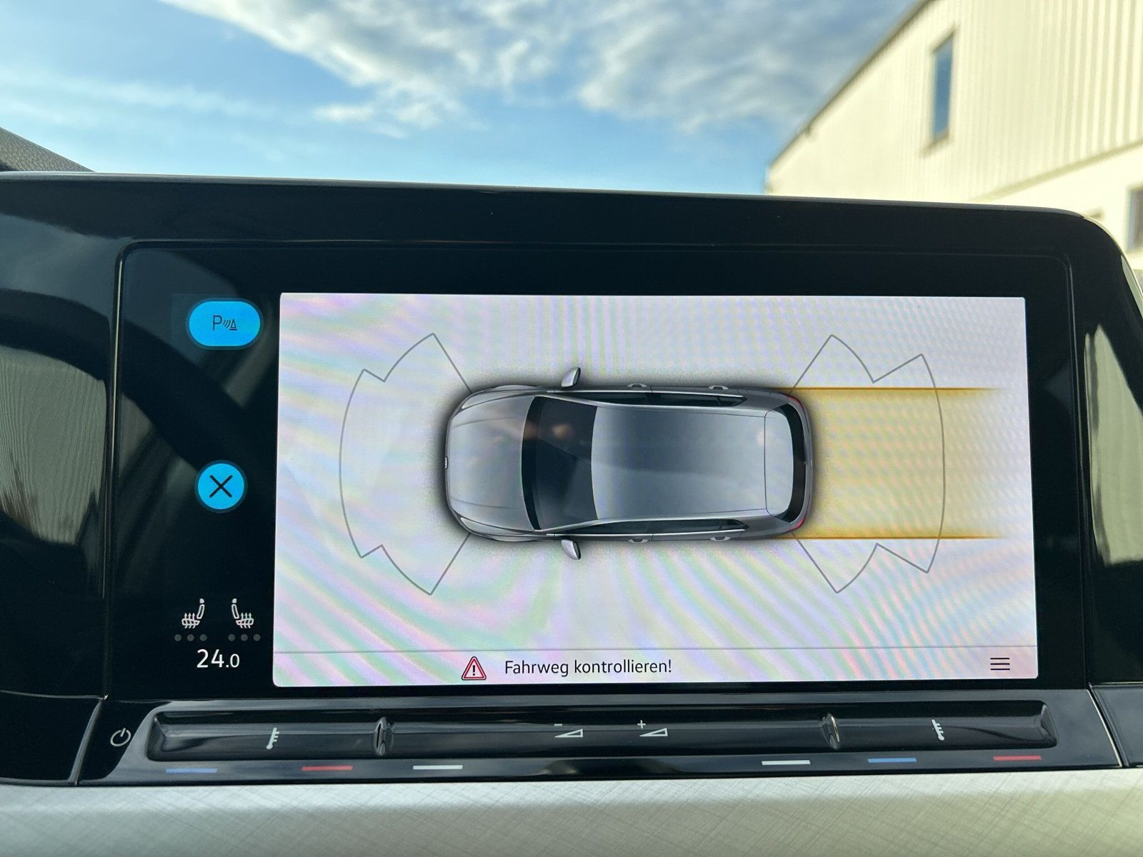 Volkswagen - Golf_22